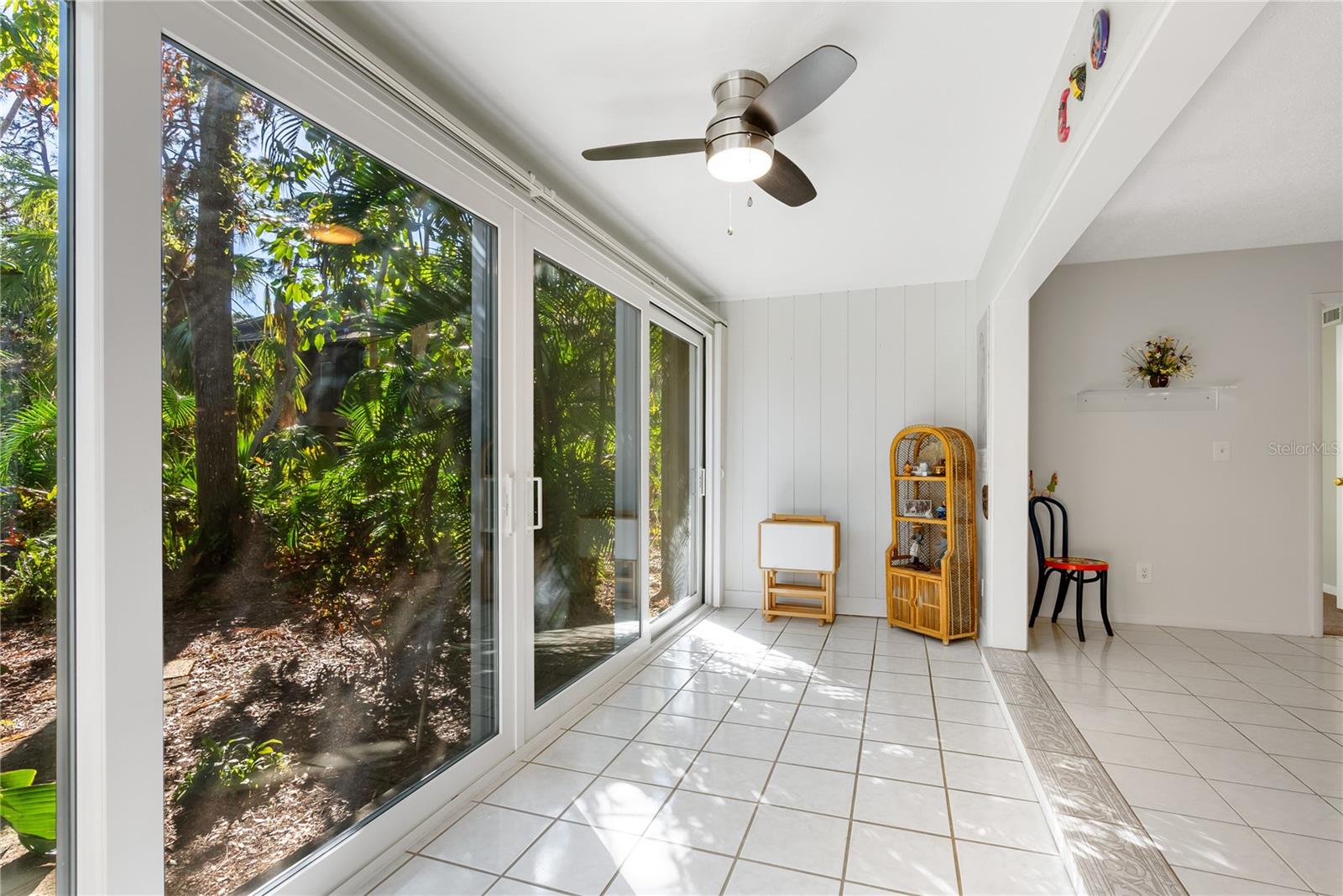 Image 11 of 58 For 1717 Pelican Cove Road 334