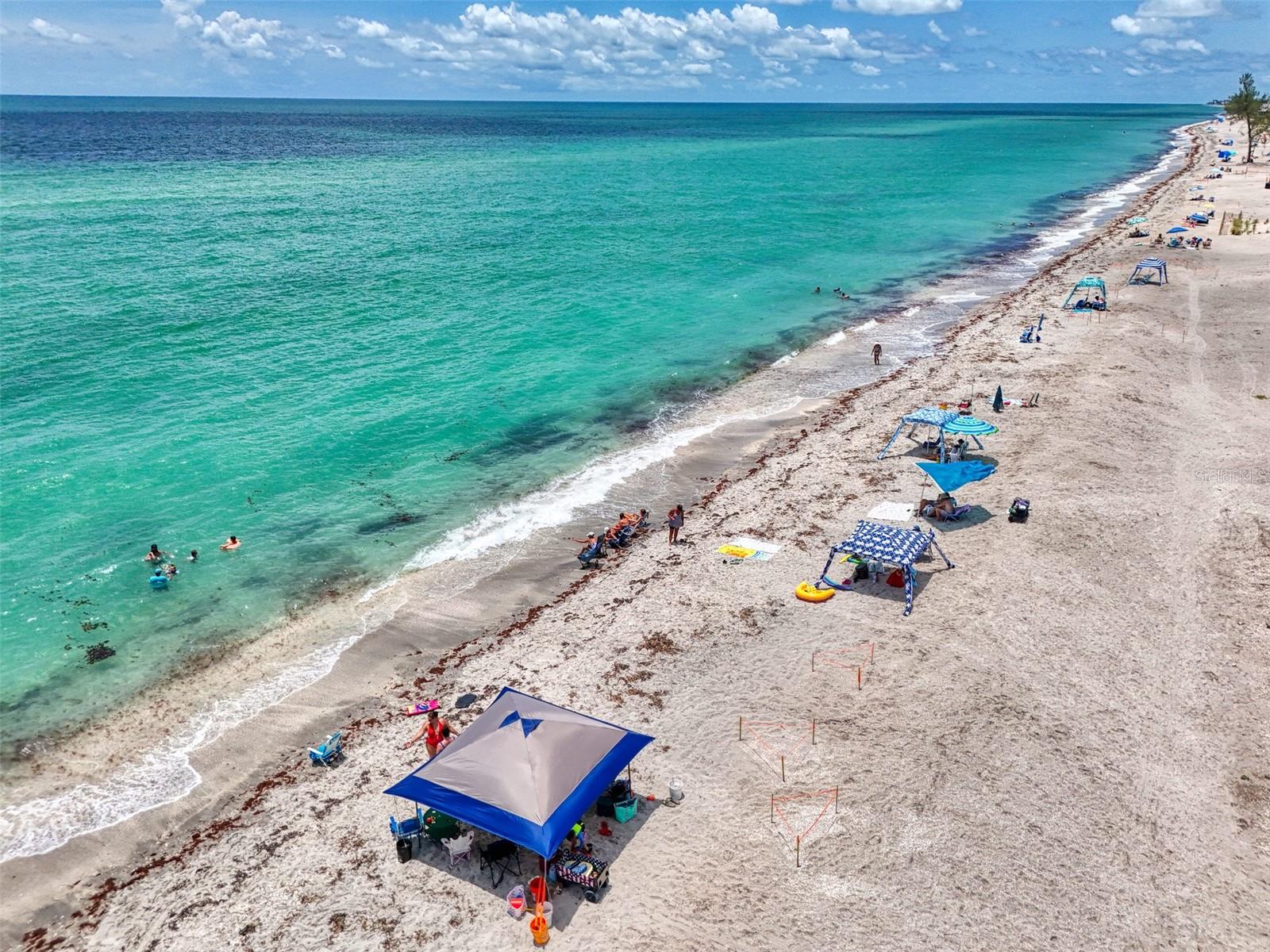 Image 60 of 77 For 2400 Beach Road 17