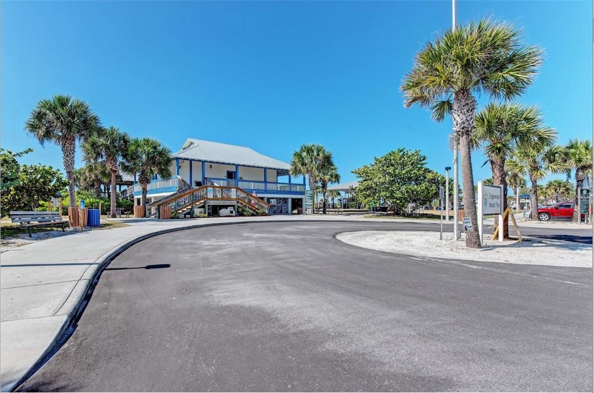 Image 11 of 32 For 24741 Tangerine Avenue