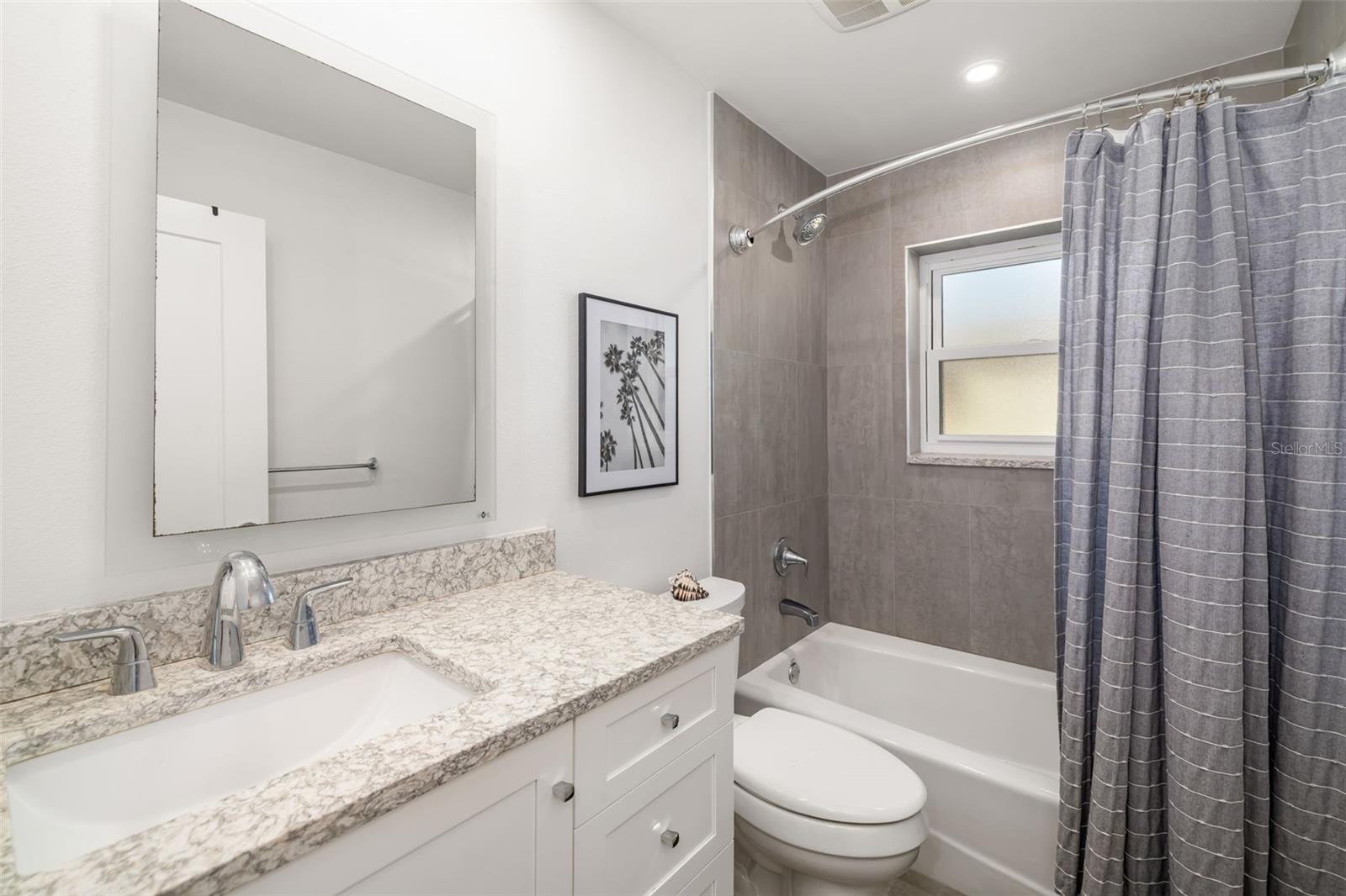Image 16 of 44 For 2812 Heritage Lane 2812