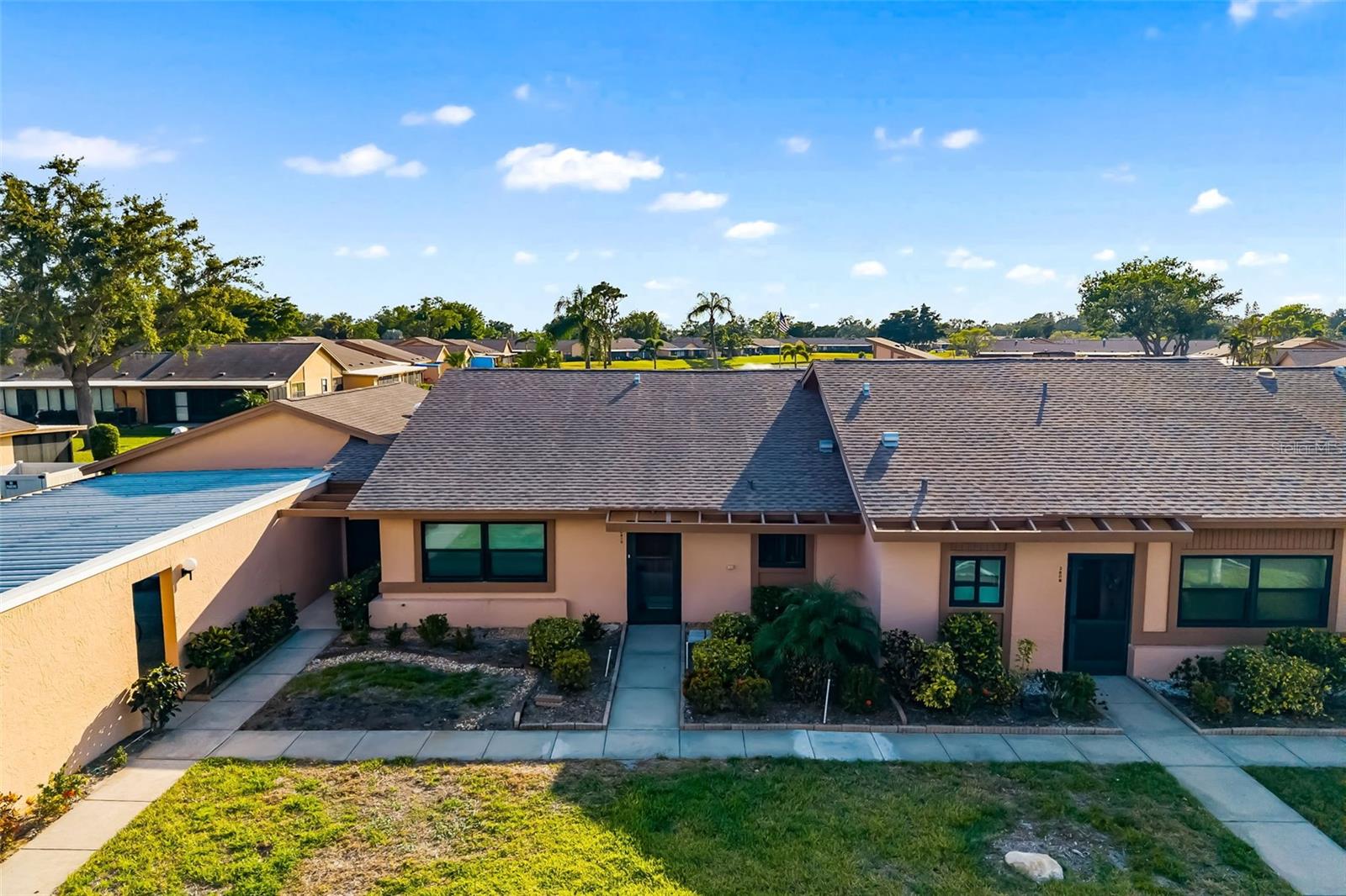 Image 31 of 44 For 2812 Heritage Lane 2812