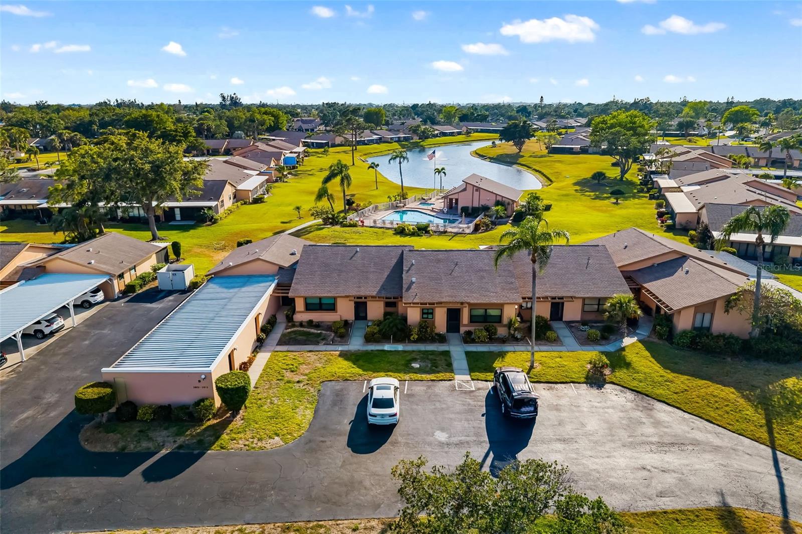 Image 33 of 44 For 2812 Heritage Lane 2812