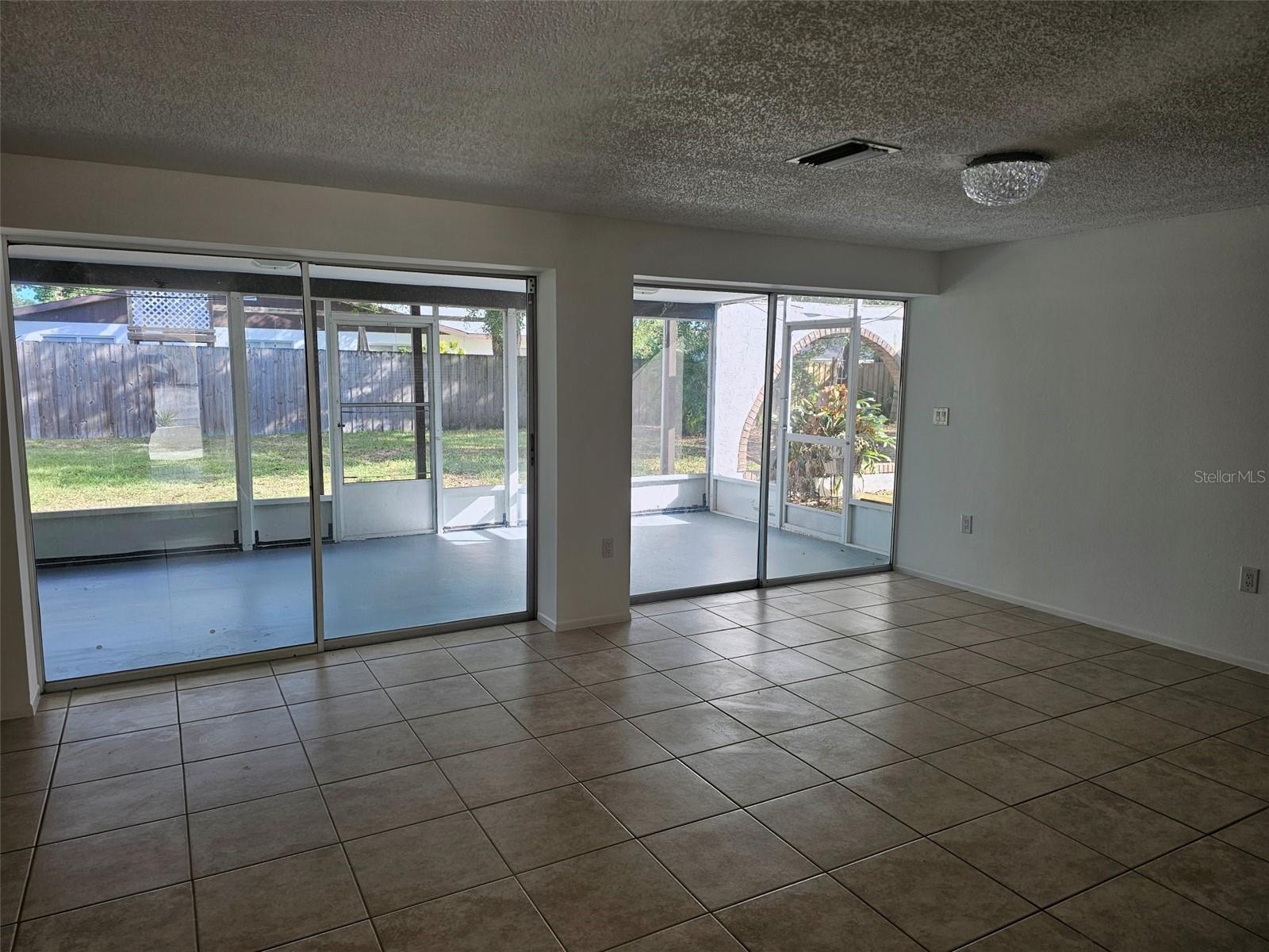 Image 3 of 16 For 5030 Capri Avenue