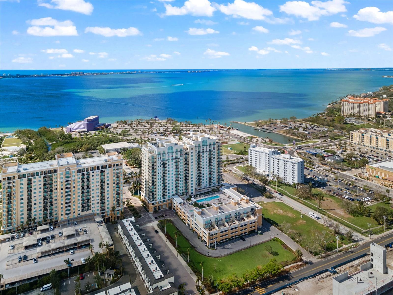 Image 9 of 63 For 800 Tamiami Trail 321