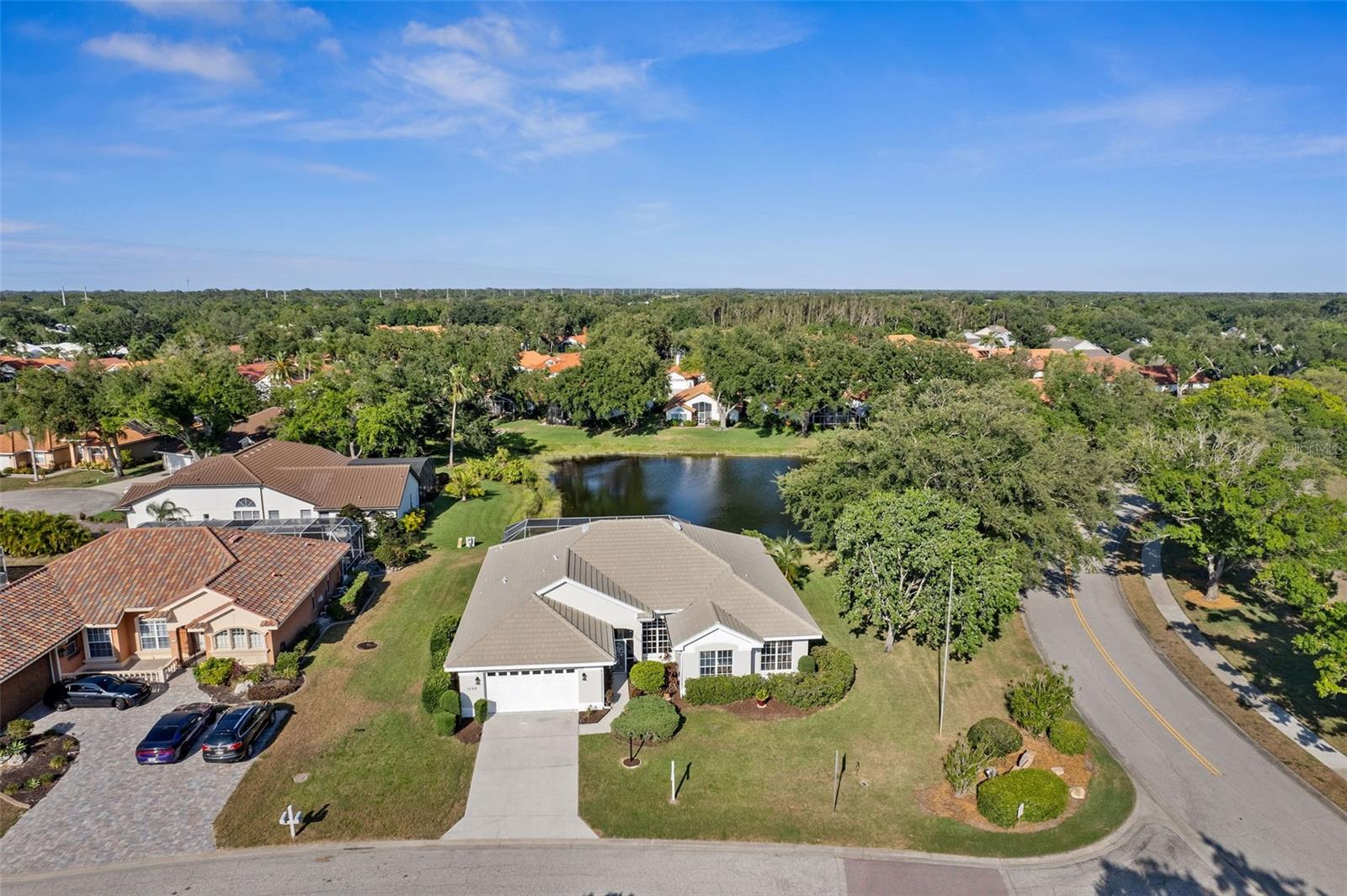 Details for 1102 Deardon Drive, VENICE, FL 34292