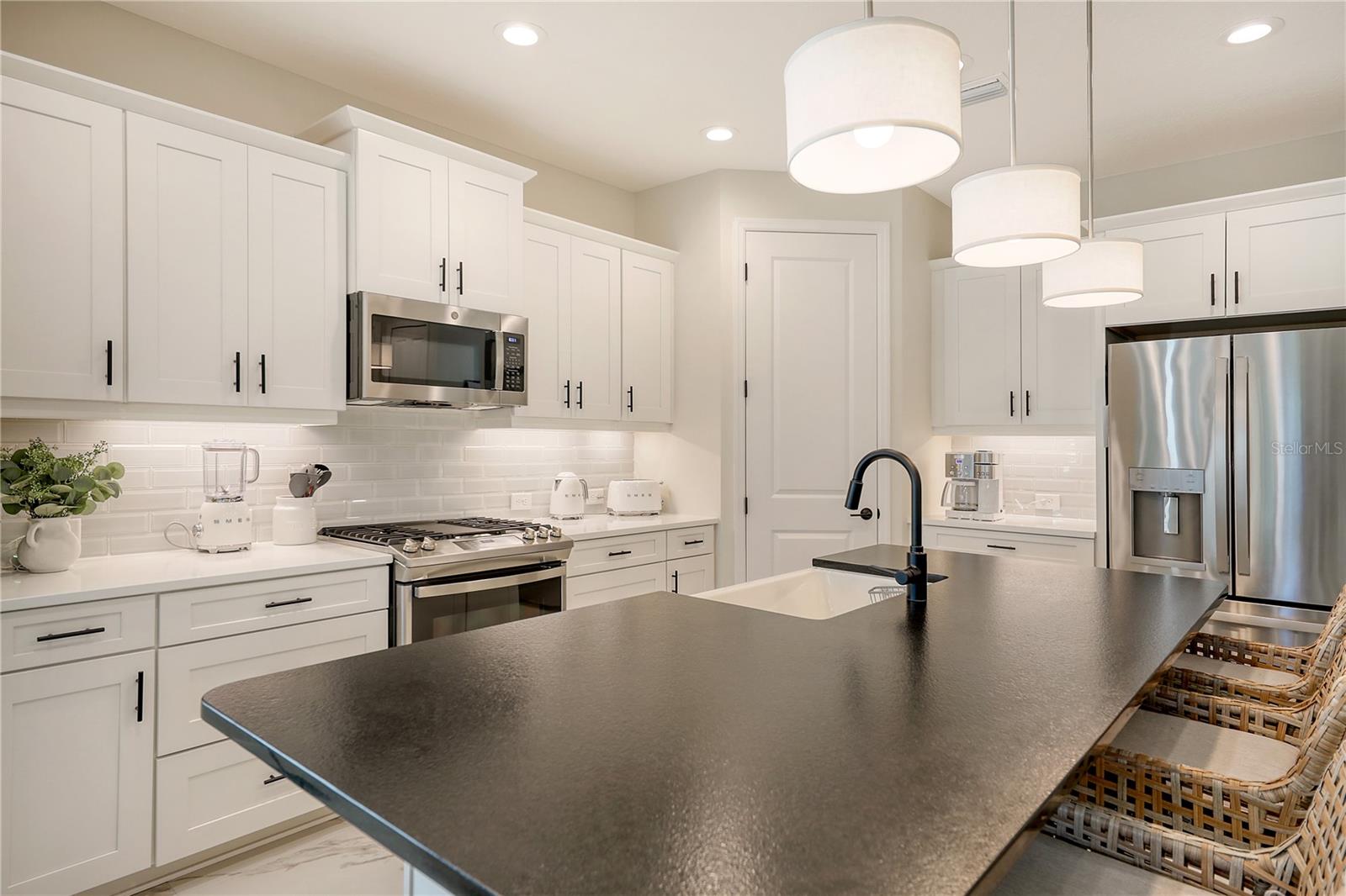 Image 21 of 81 For 12797 Palatka Drive