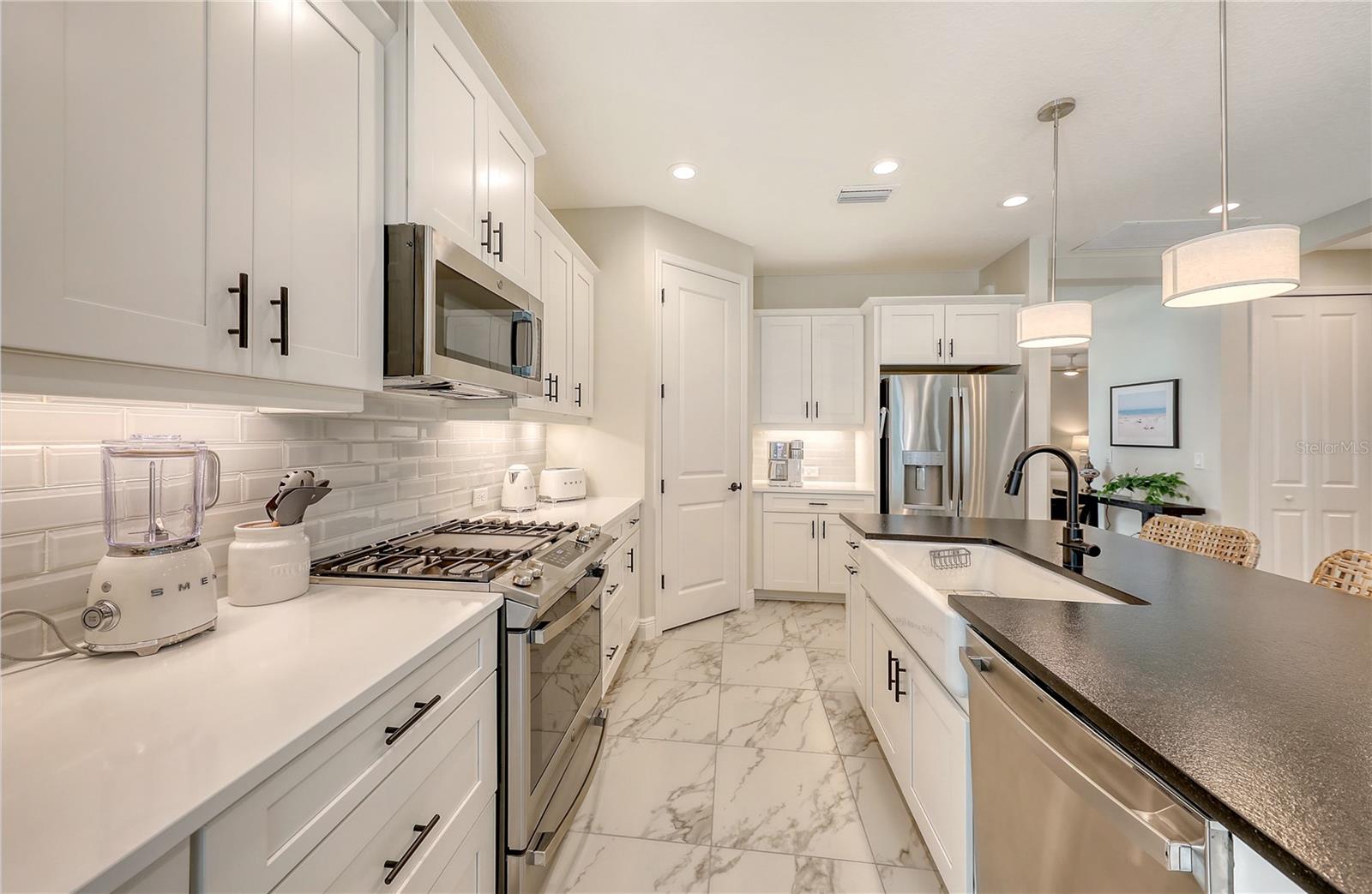Image 22 of 81 For 12797 Palatka Drive