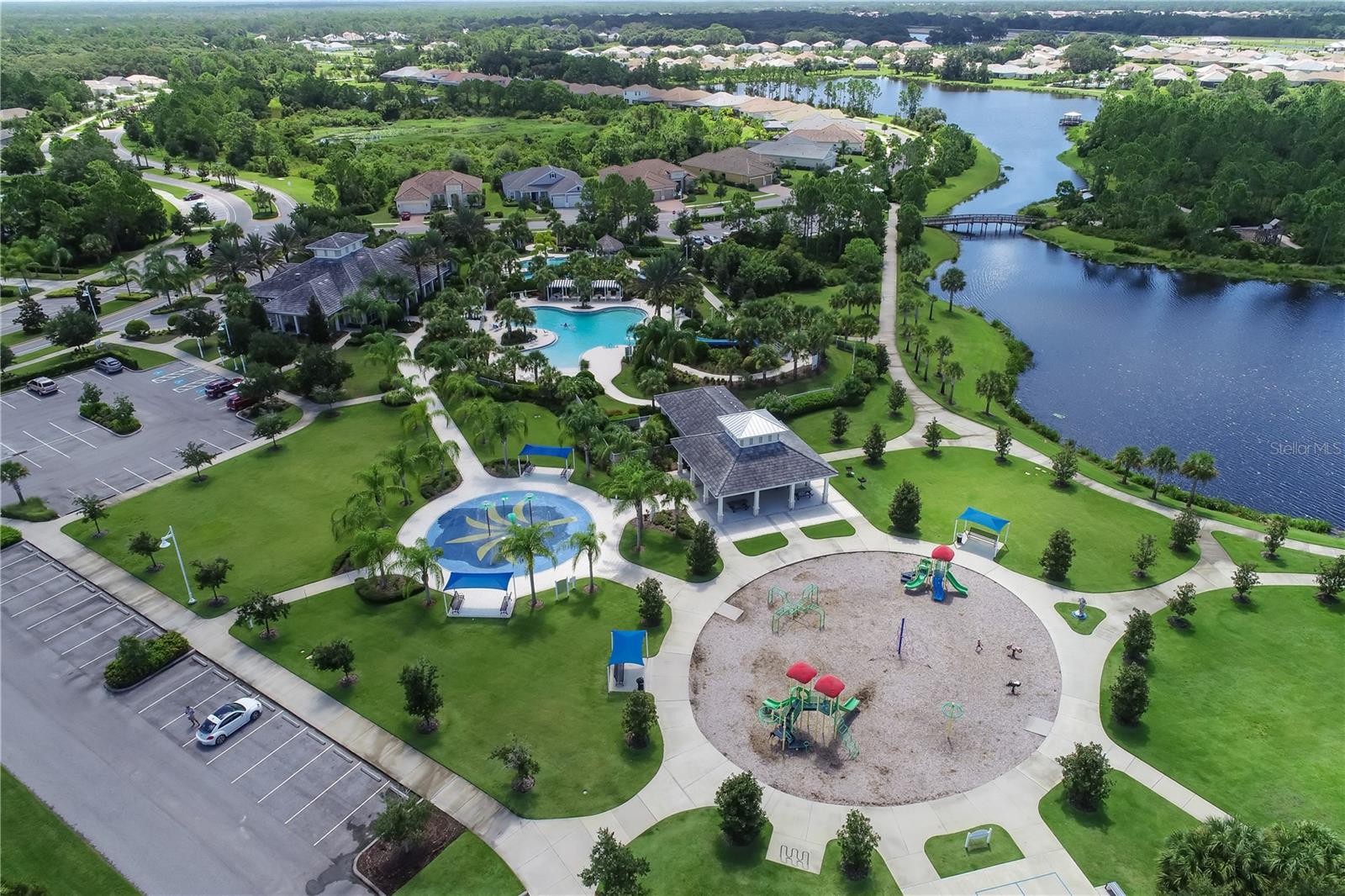Image 43 of 81 For 12797 Palatka Drive
