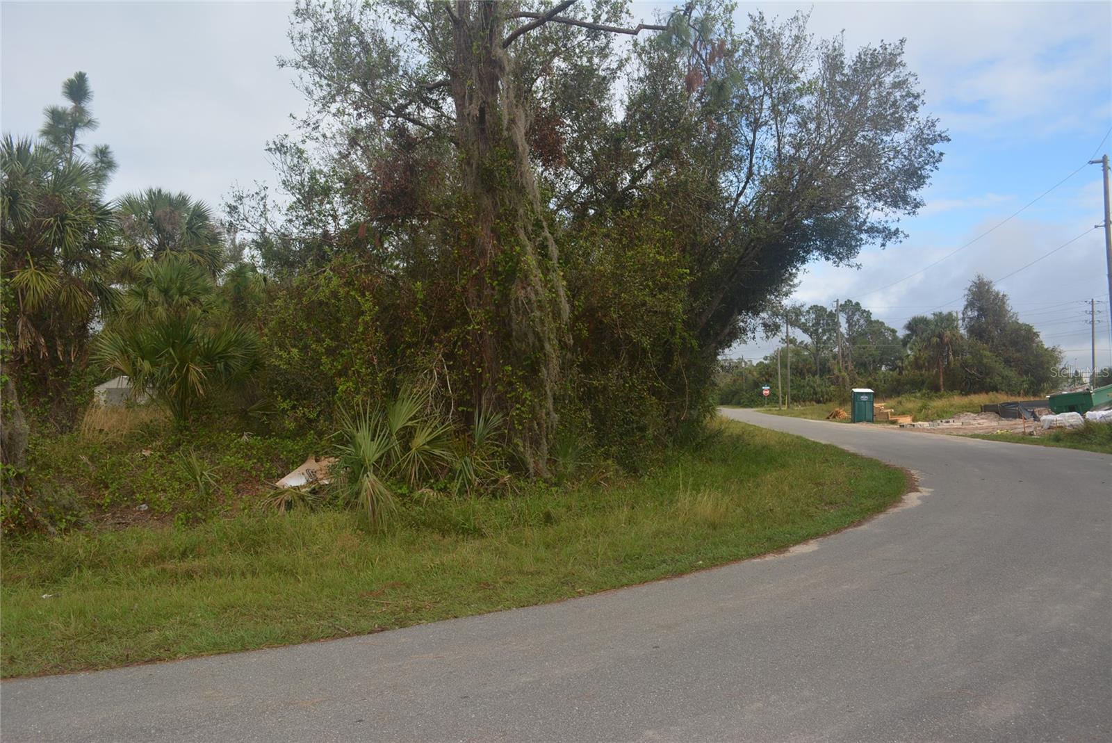 Image 4 of 25 For Maddock Circle