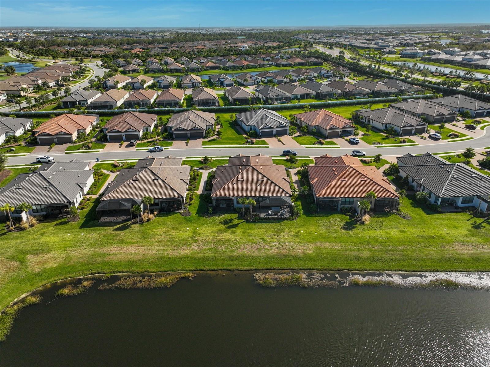 Image 38 of 88 For 4734 Tortona Court