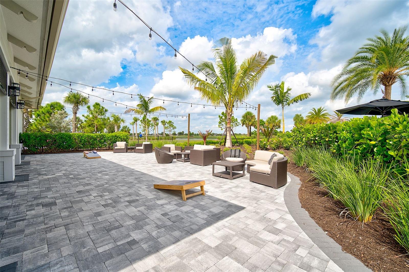Image 75 of 88 For 4734 Tortona Court