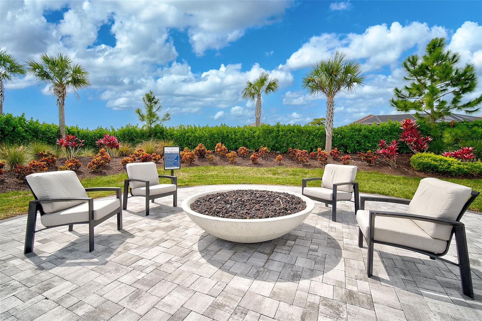 Image 86 of 88 For 4734 Tortona Court