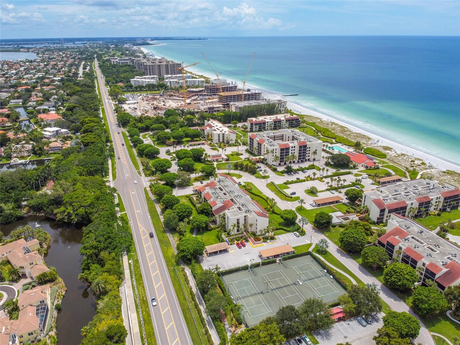 Image 57 of 63 For 2089 Gulf Of Mexico Drive G1-203