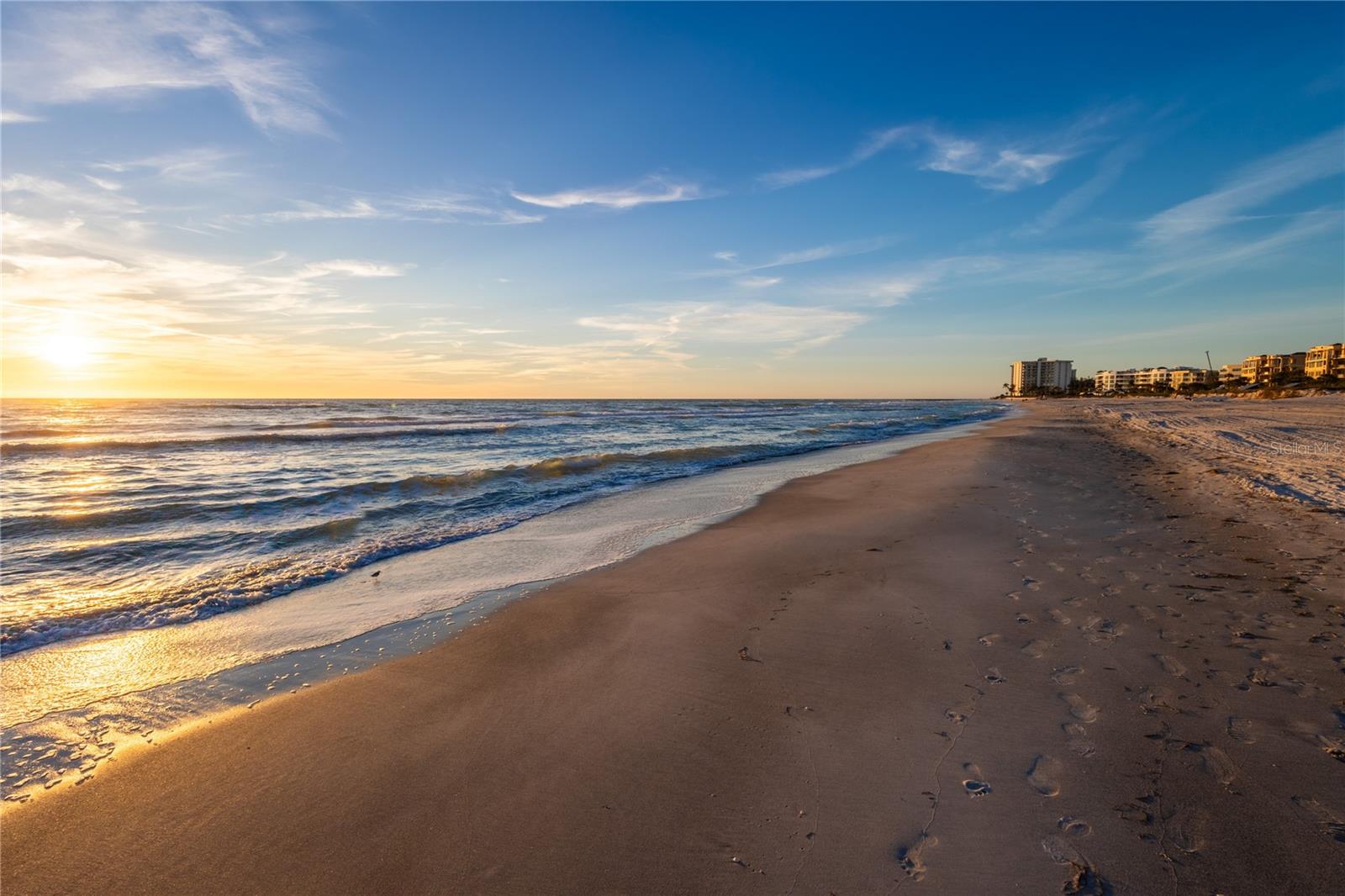 Image 60 of 63 For 2089 Gulf Of Mexico Drive G1-203