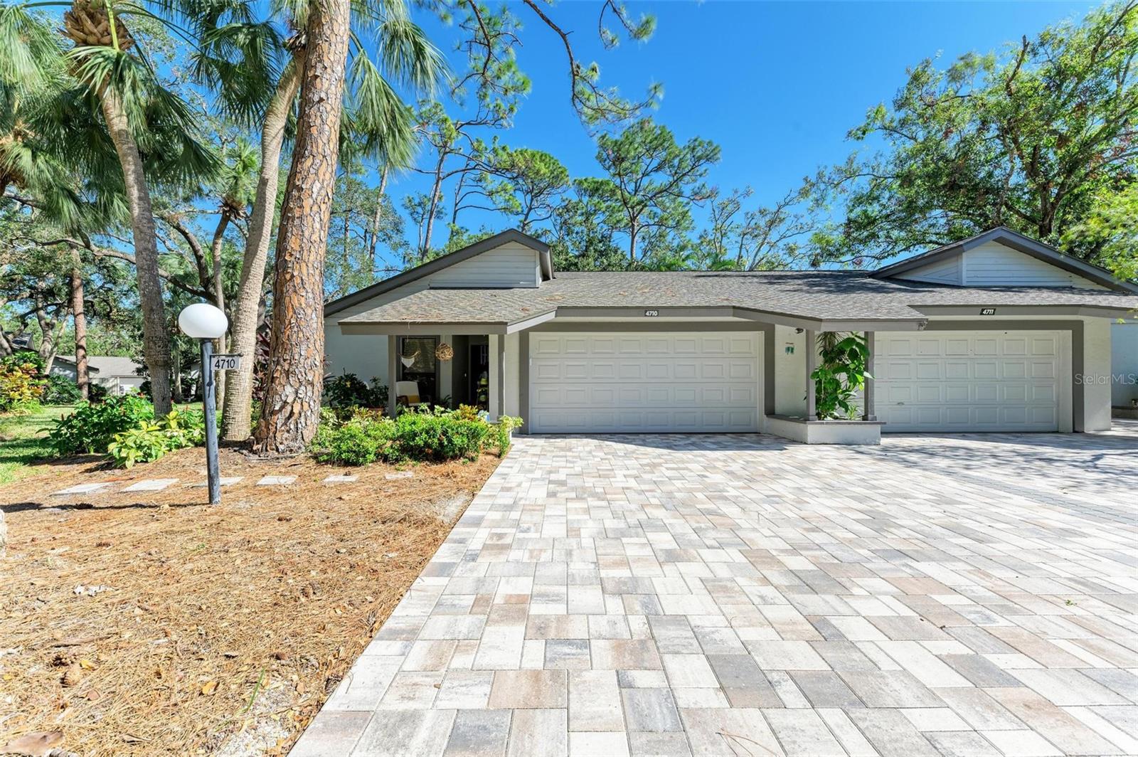 Details for 4710 Oak Forest Drive W 54, SARASOTA, FL 34231