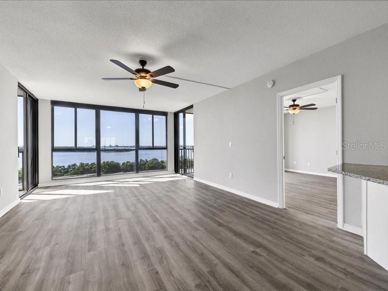 Image 20 of 60 For 7100 Sunshine Skyway Lane S 706