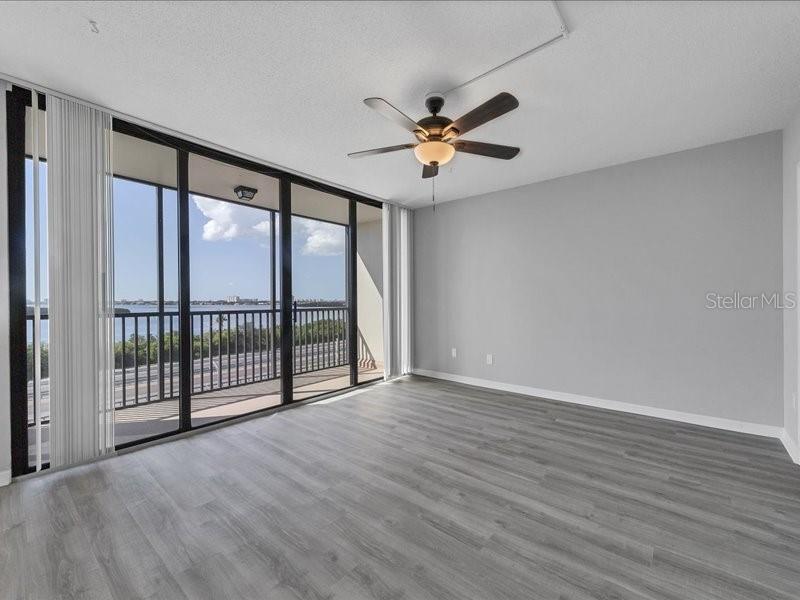 Image 31 of 60 For 7100 Sunshine Skyway Lane S 706