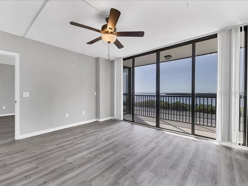 Image 32 of 60 For 7100 Sunshine Skyway Lane S 706