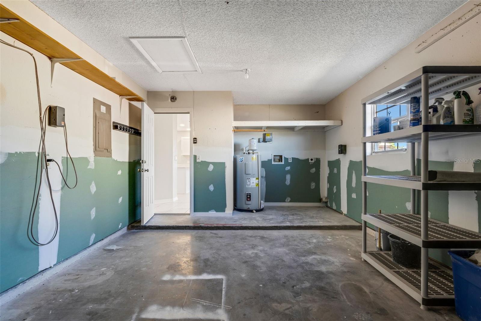 Image 40 of 44 For 6415 Coliseum Boulevard