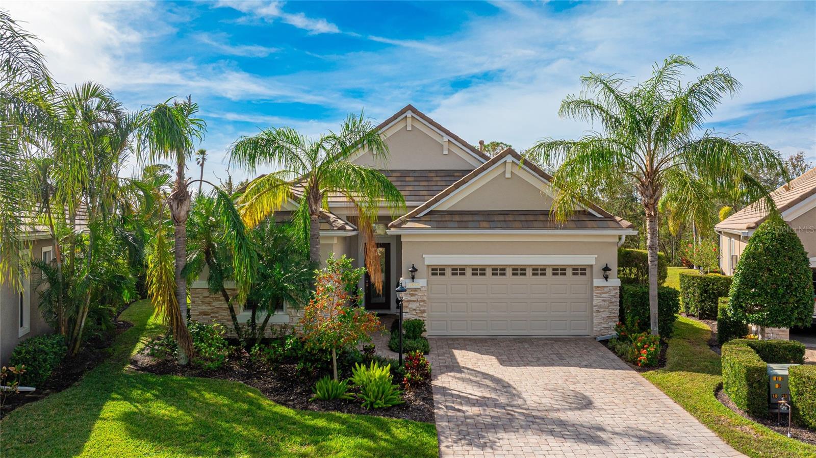 Details for 12018 Thornhill Court, LAKEWOOD RANCH, FL 34202