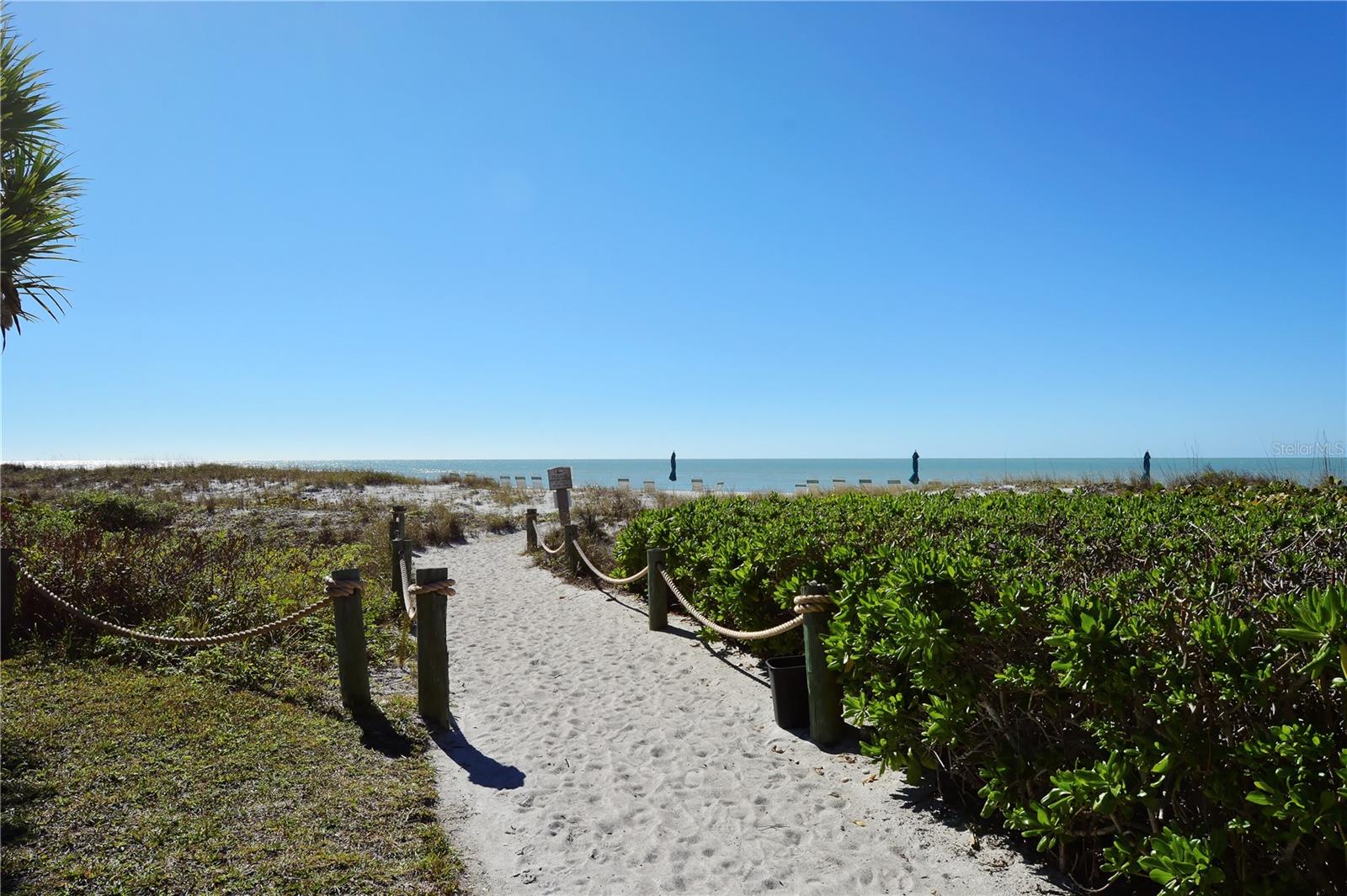 Image 45 of 74 For 2055 Gulf Of Mexico Drive G2-214