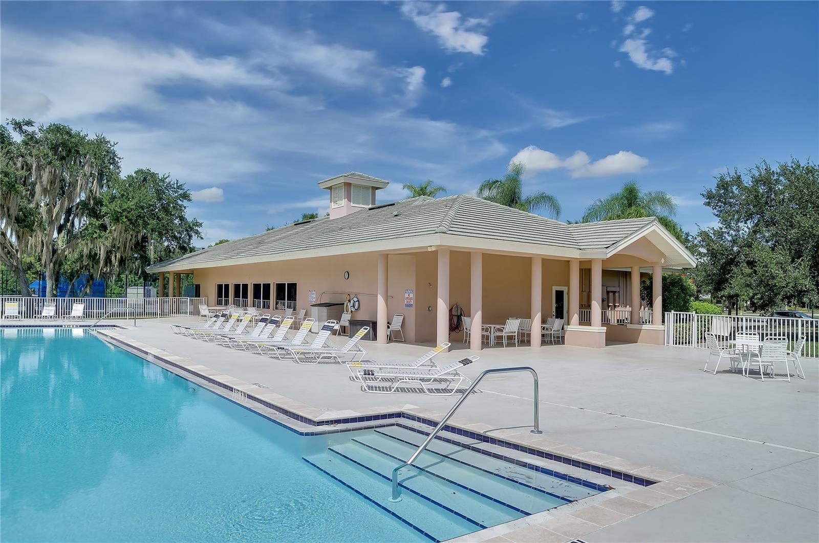 Image 85 of 99 For 11439 Savannah Lakes Drive