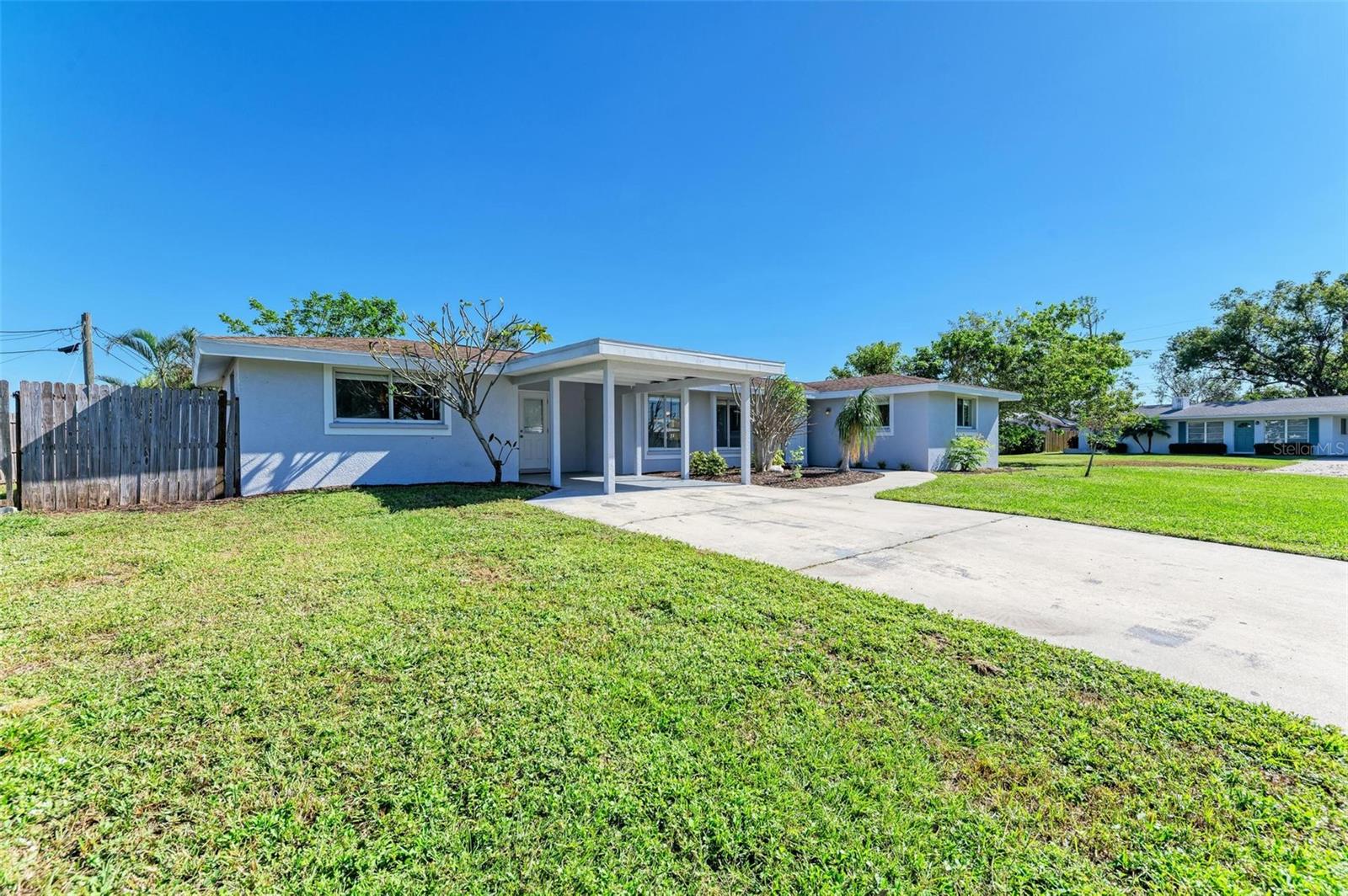 Details for 4339 Deerfield Drive, SARASOTA, FL 34233