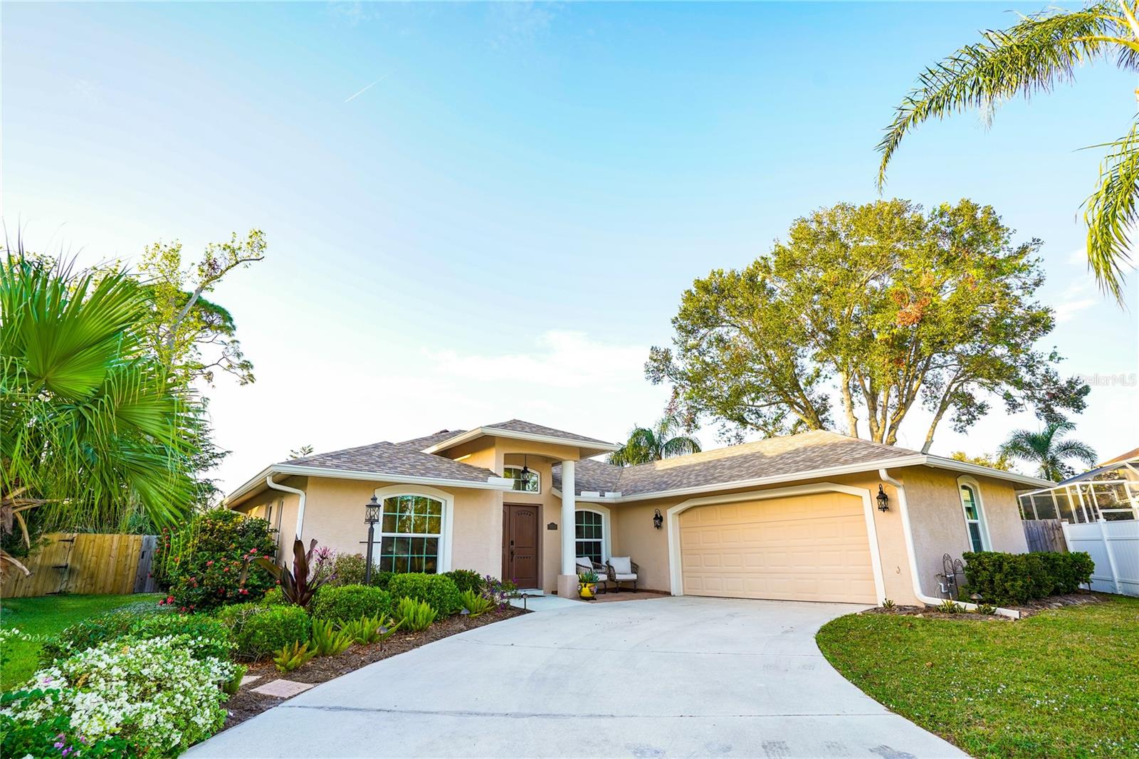 Details for 5715 Fern Oak Court, SARASOTA, FL 34232