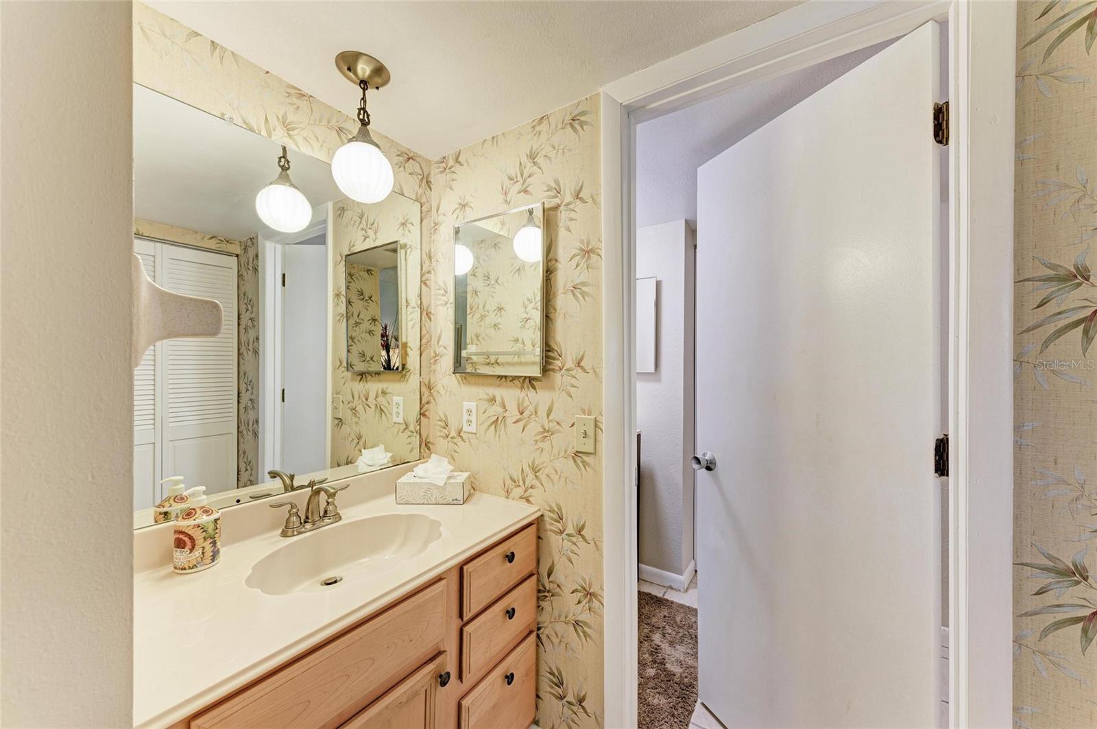 Image 18 of 37 For 6108 7th Avenue W 6108