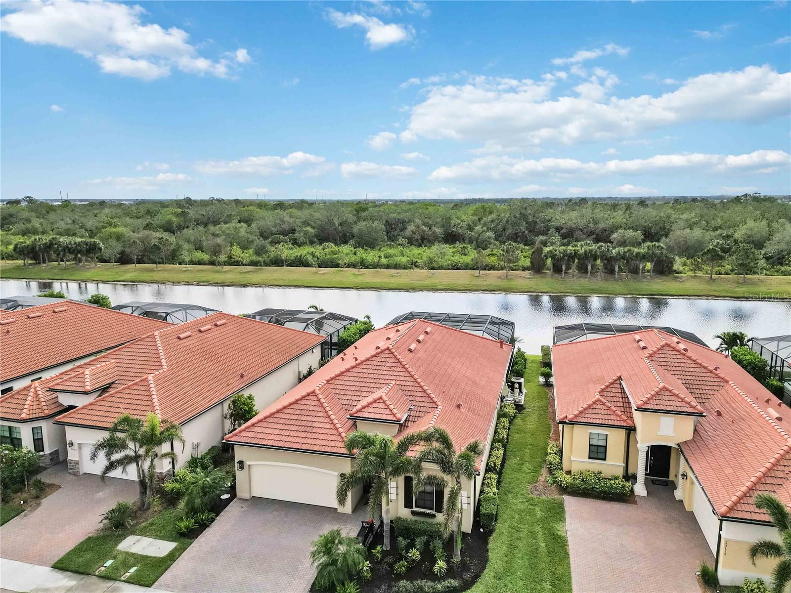 Image 62 of 79 For 25119 Spartina Drive