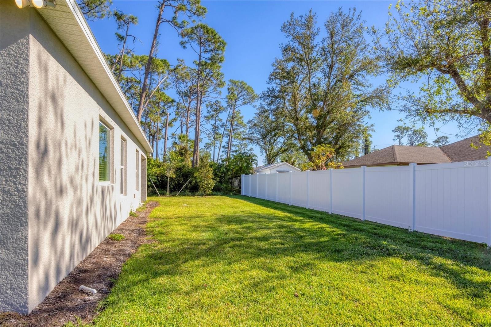 Image 34 of 38 For 2179 W Price Blvd