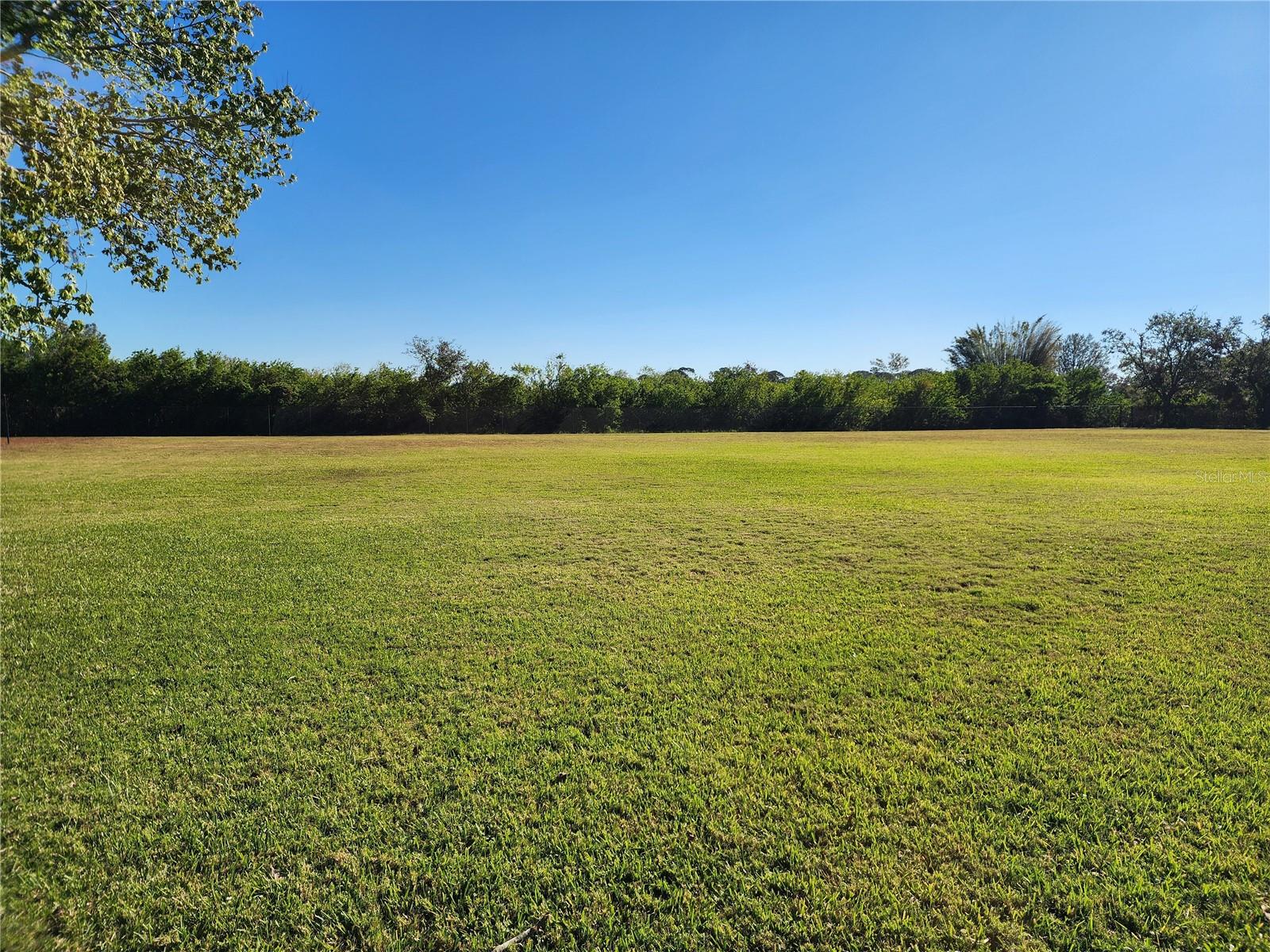 Image 9 of 49 For 4514 Sanibel Way