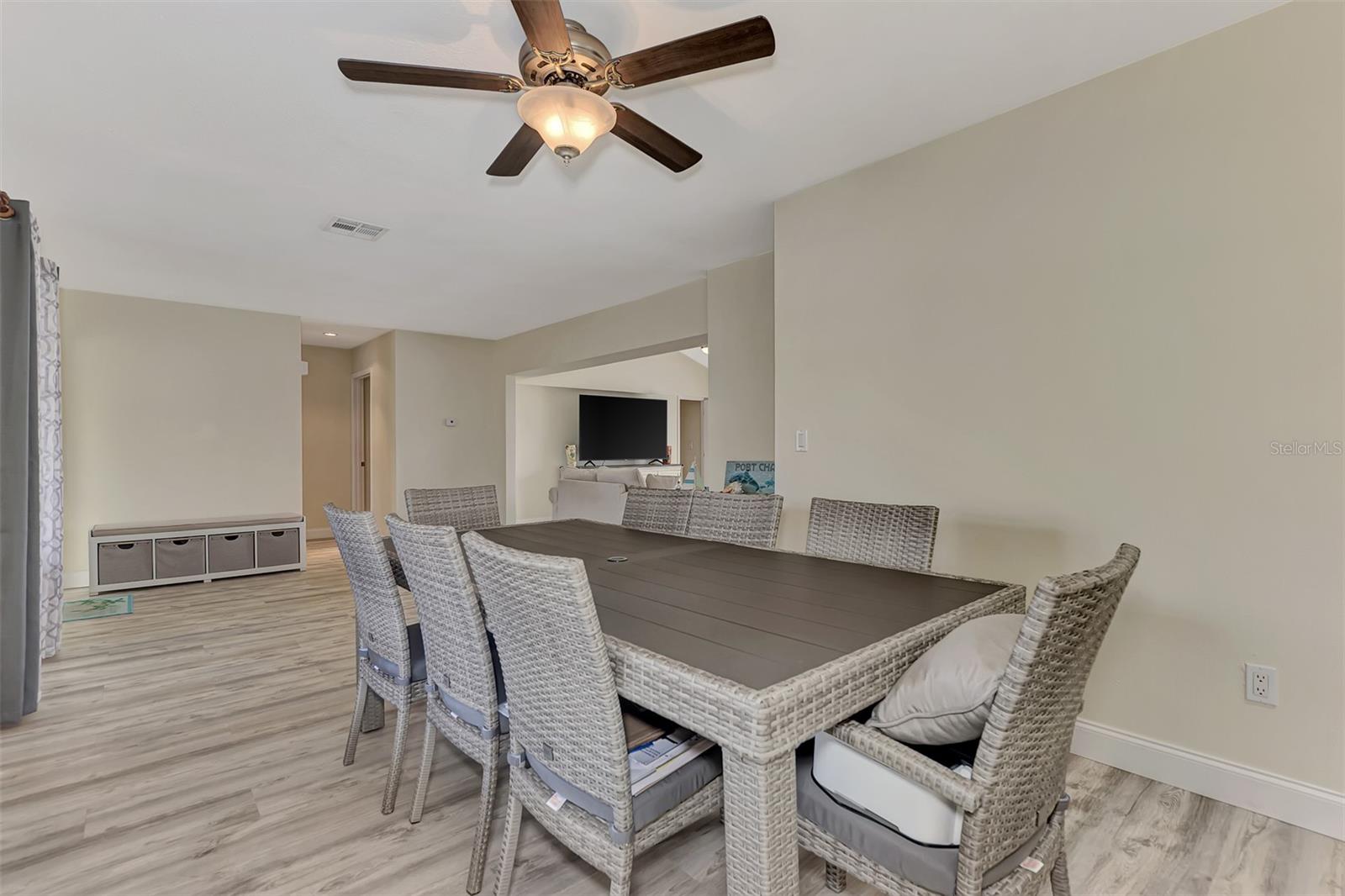 Image 12 of 51 For 13479 Newport Avenue