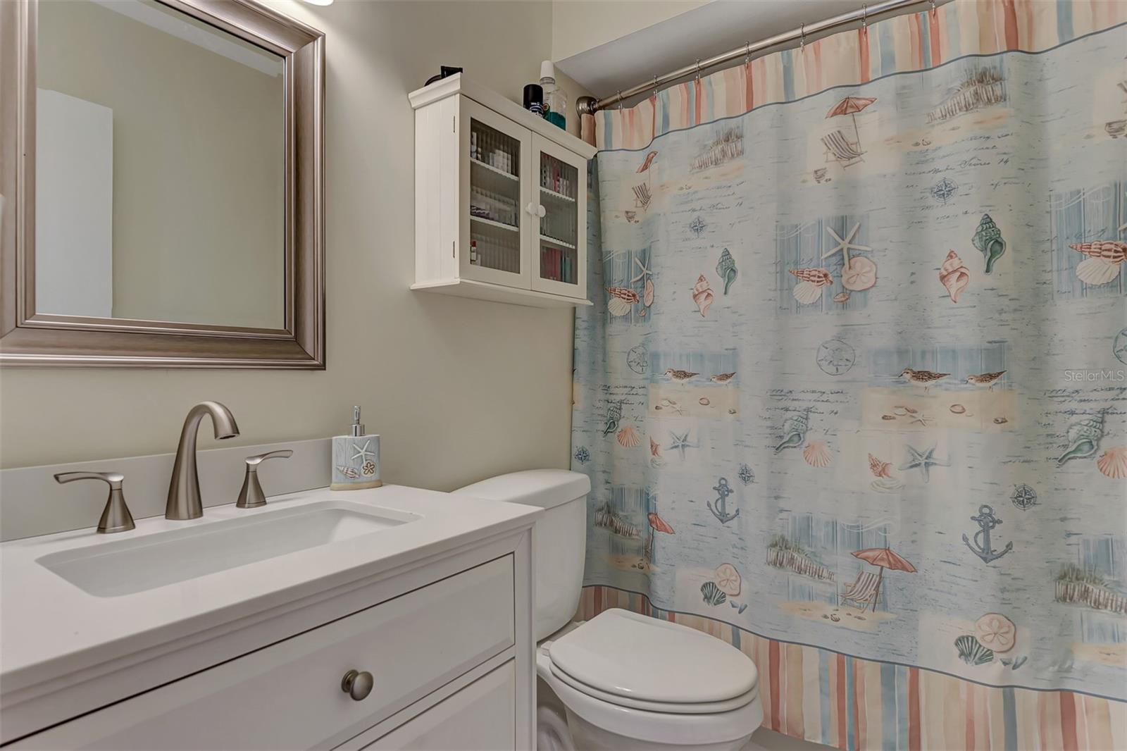 Image 31 of 51 For 13479 Newport Avenue