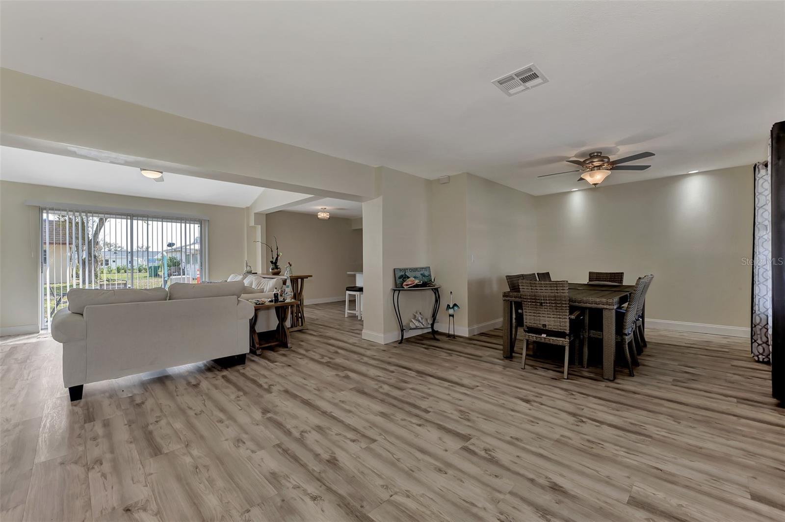 Image 9 of 51 For 13479 Newport Avenue