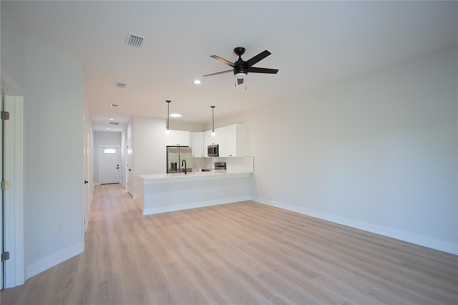 Image 16 of 28 For 6779 David Boulevard