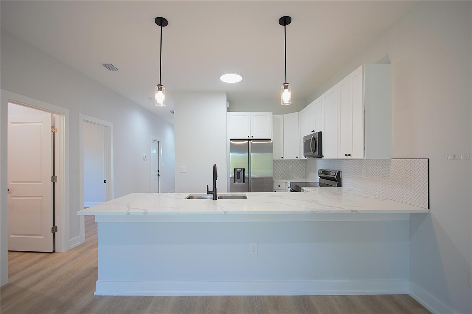 Image 17 of 28 For 6779 David Boulevard