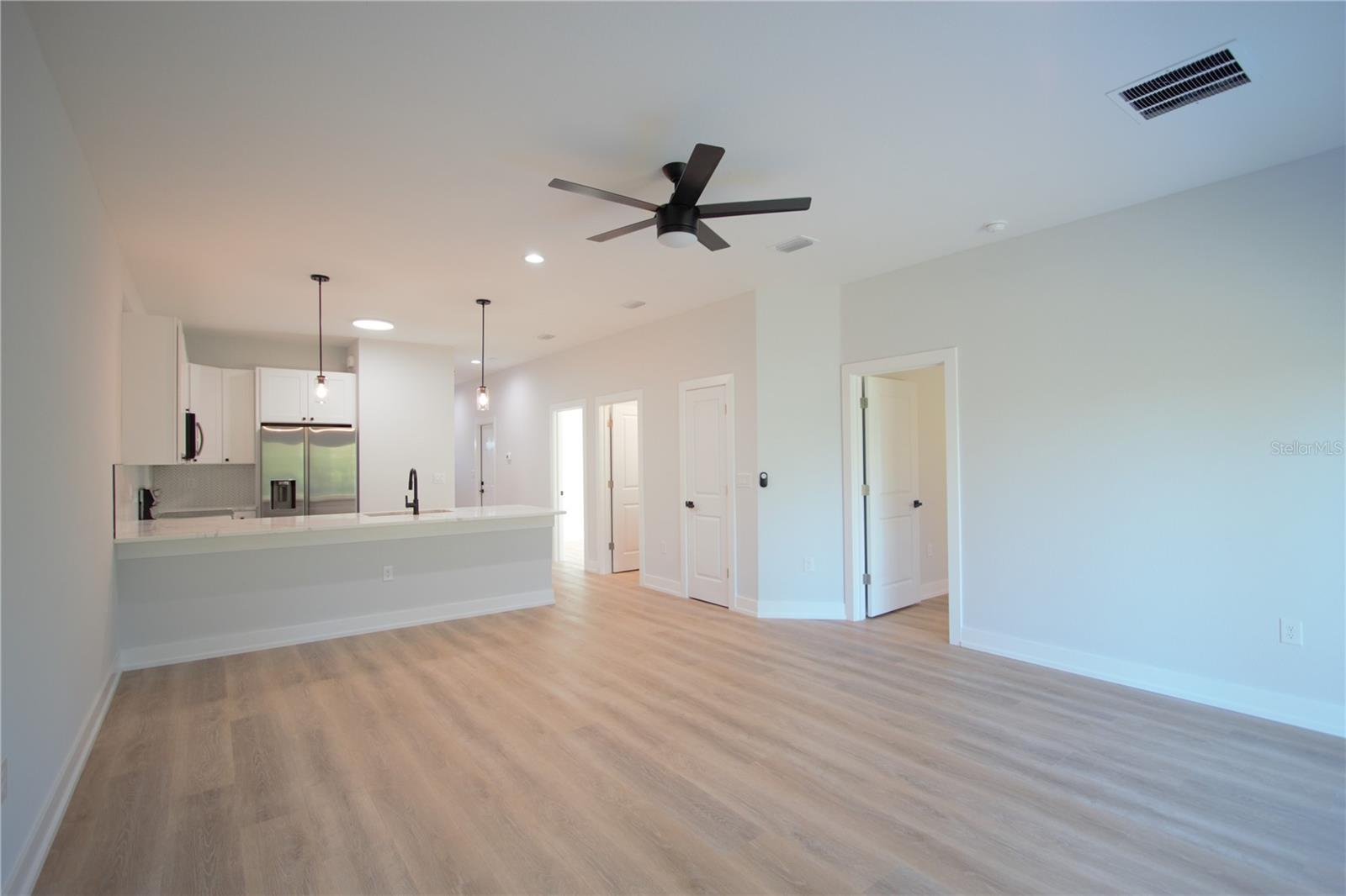 Image 4 of 28 For 6779 David Boulevard