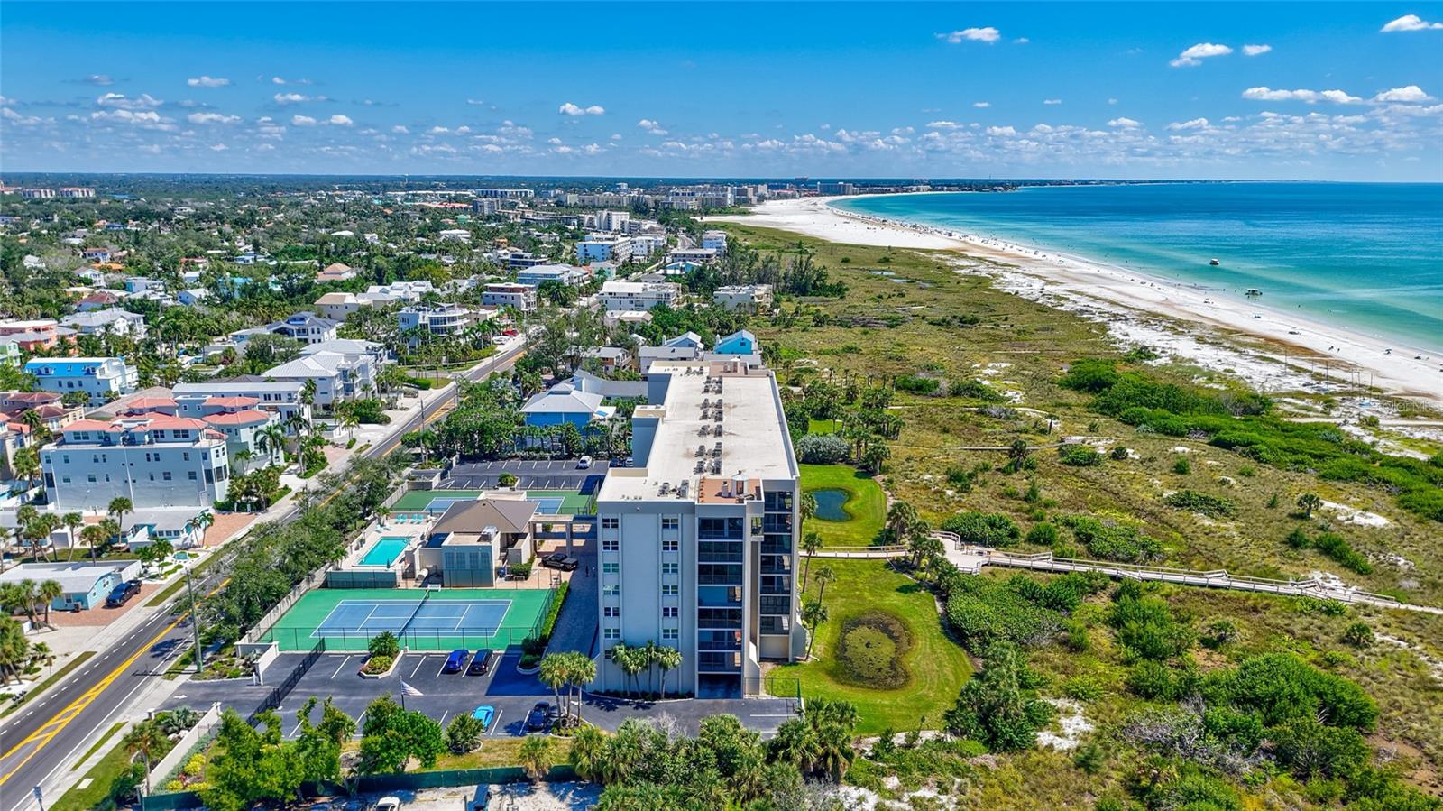 Image 82 of 91 For 420 Beach Road 203