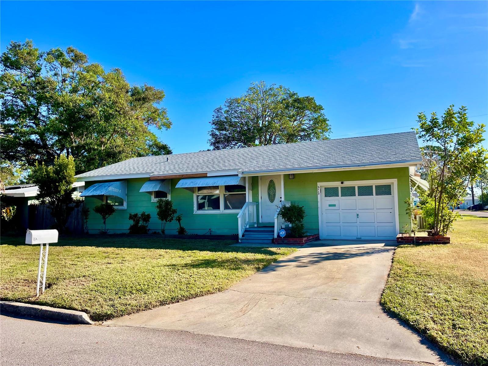 Details for 2113 20th Street W, BRADENTON, FL 34205