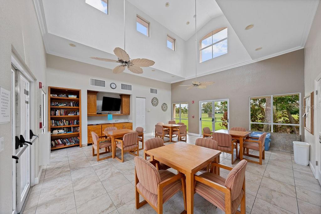 Image 45 of 56 For 6059 Bahia Del Mar Boulevard 239