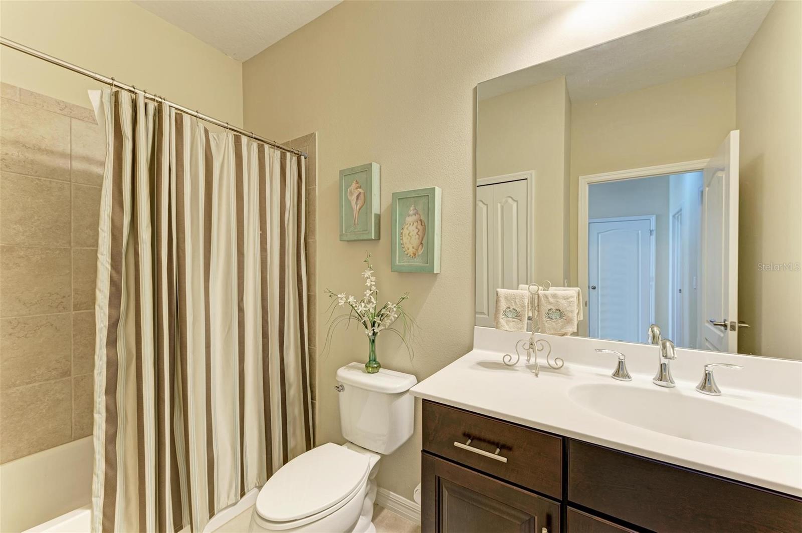 Listing photo id 9 for 1387 Still River Drive