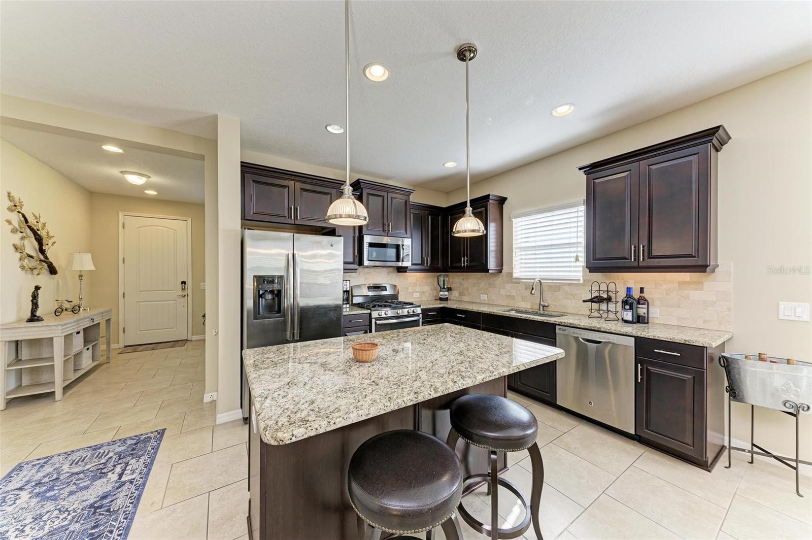 Listing photo id 2 for 1387 Still River Drive