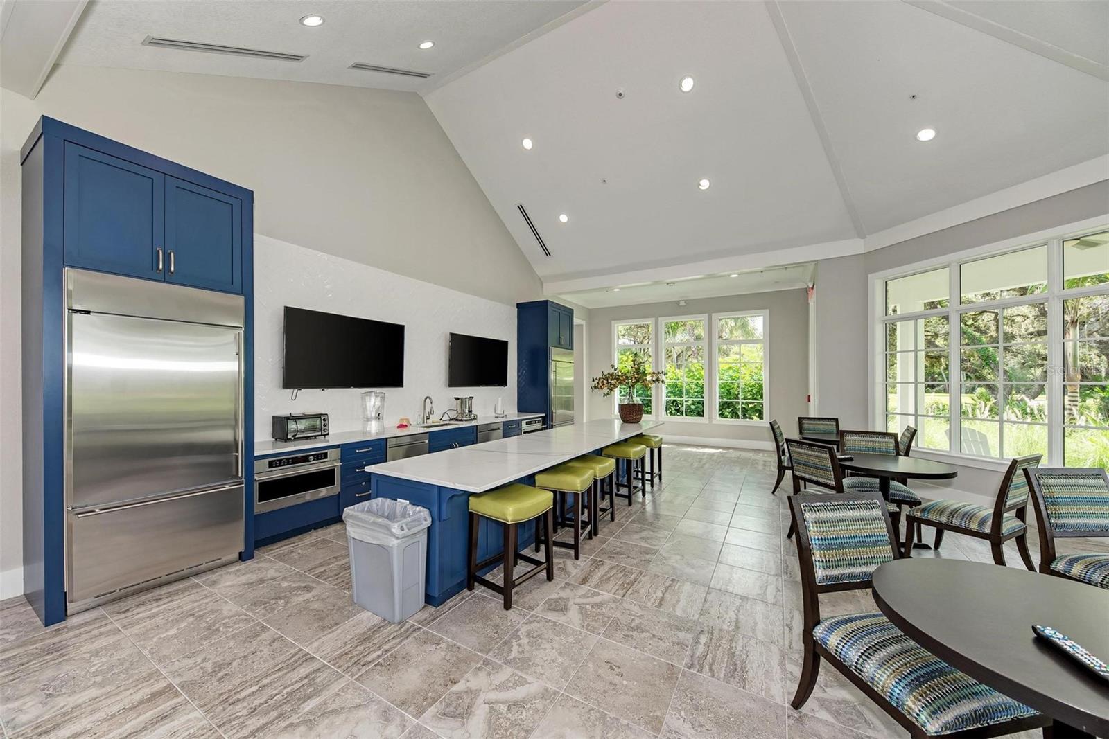 Listing photo id 41 for 1387 Still River Drive