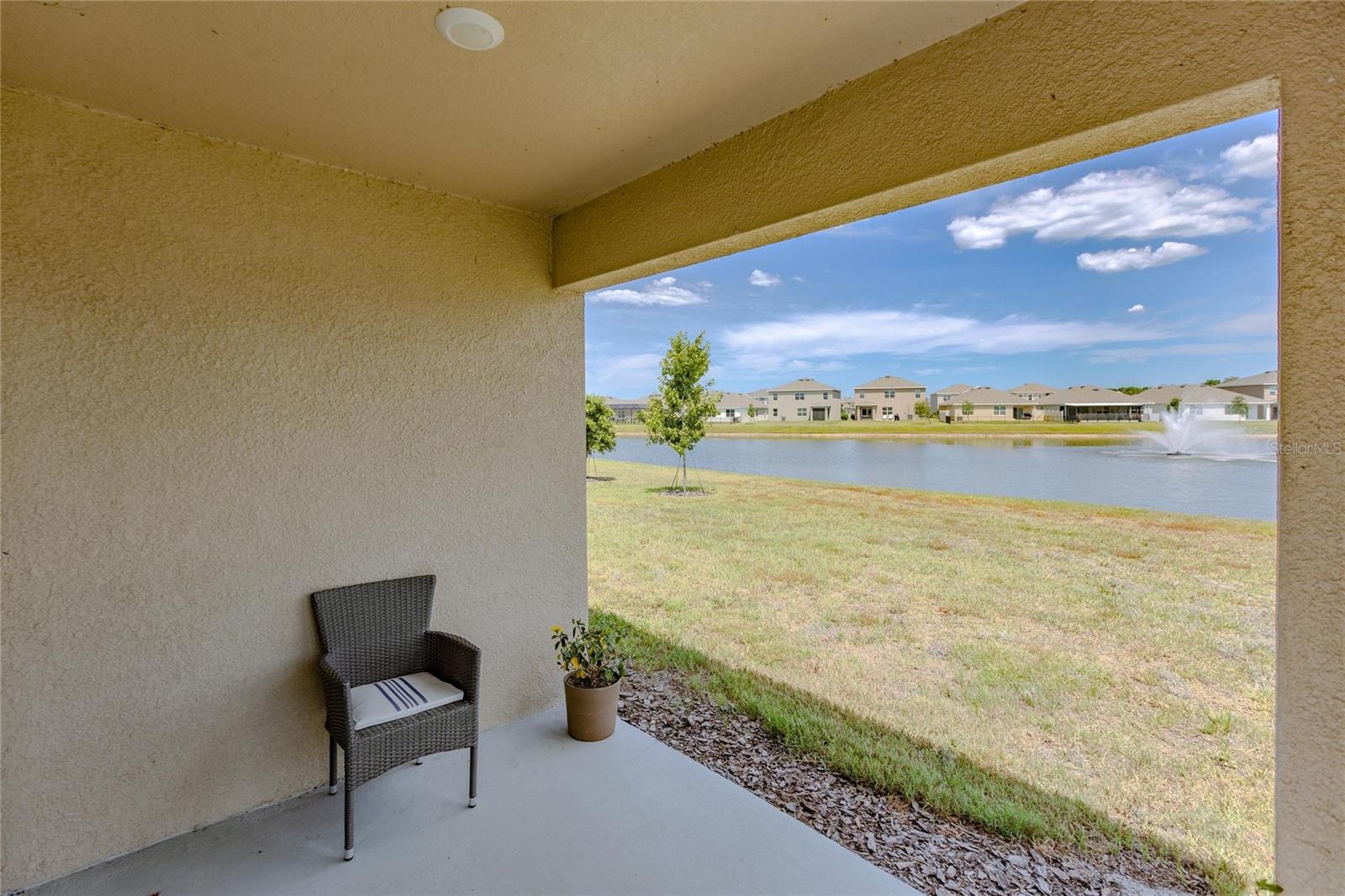 Listing photo id 29 for 17148 Reserva Drive