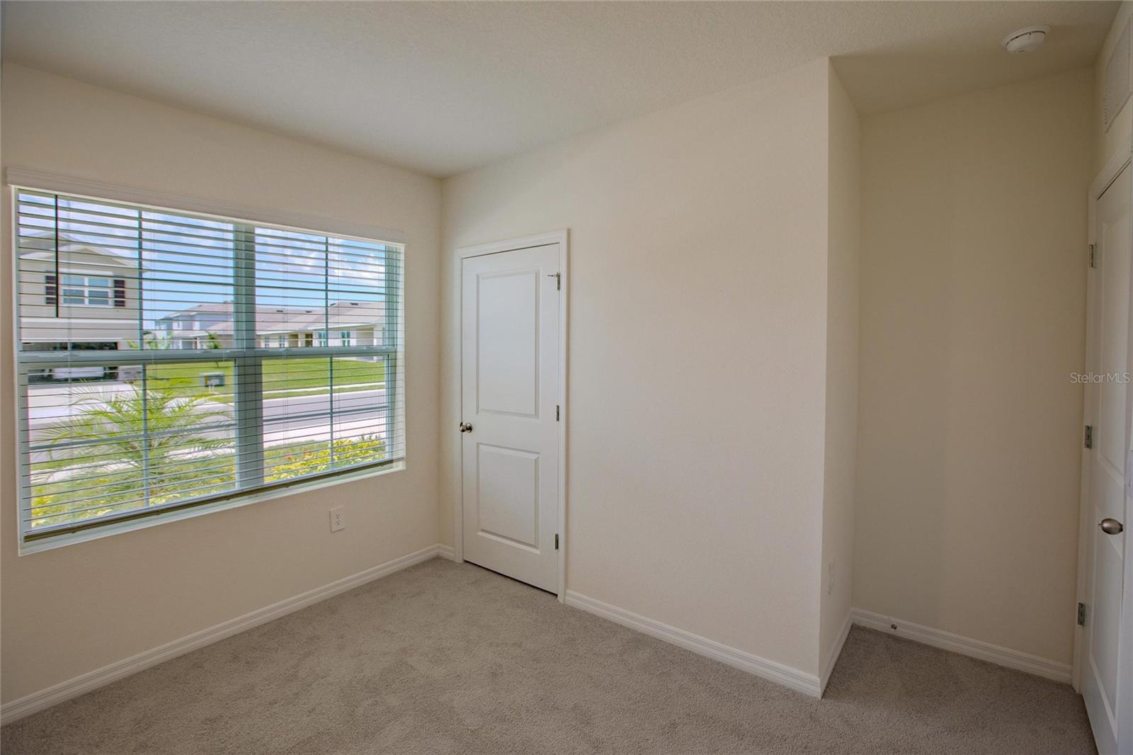 Listing photo id 6 for 17148 Reserva Drive