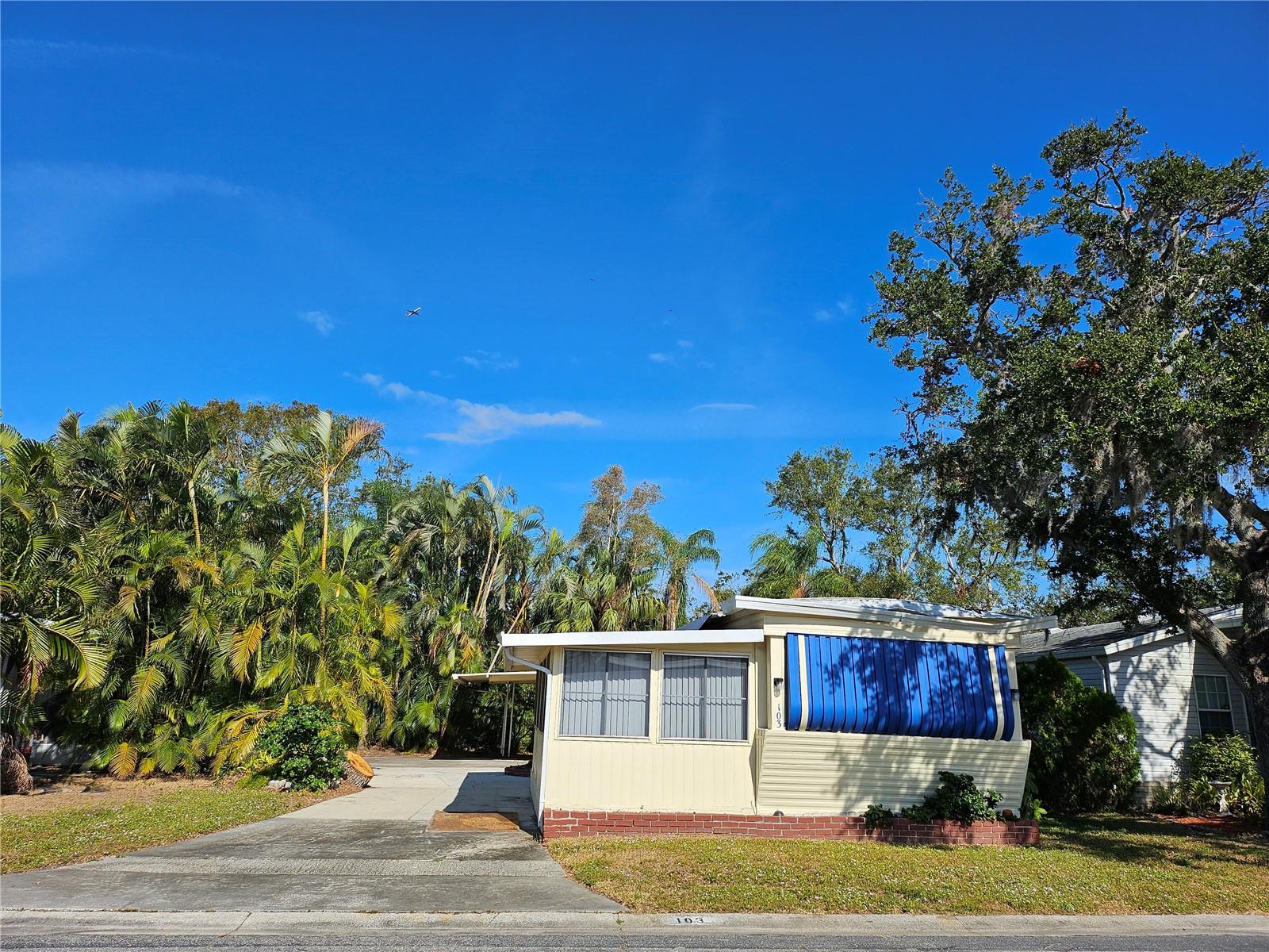 Details for 103 Oakwood Boulevard, SARASOTA, FL 34237