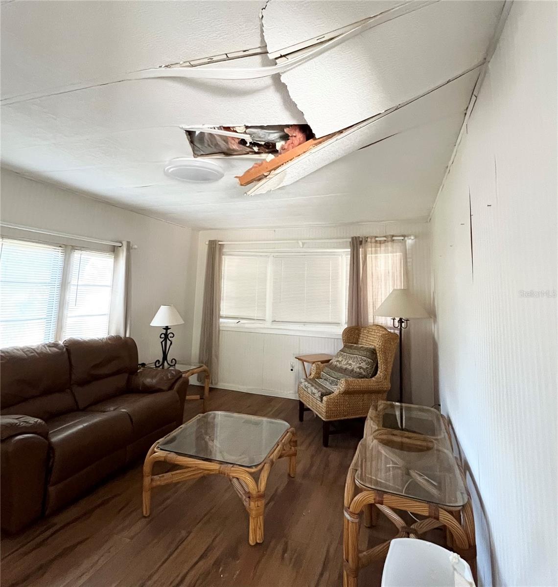 Image 15 of 54 For 103 Oakwood Boulevard