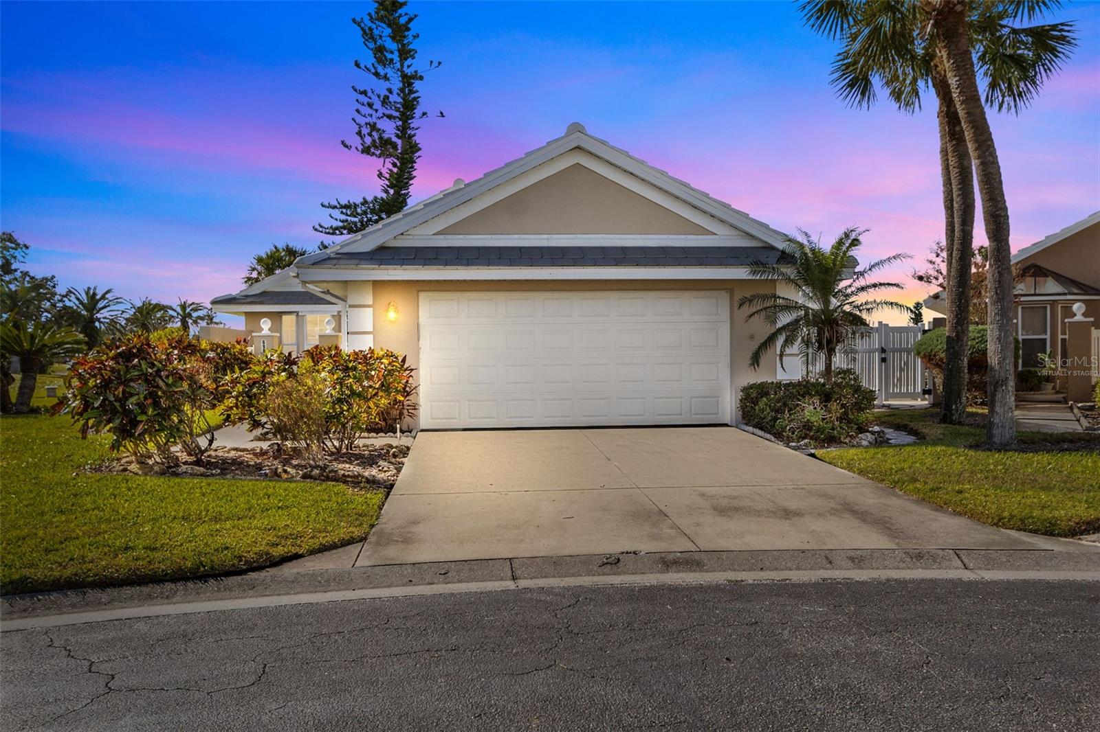 Details for 698 Harrington Lake Drive S 9, VENICE, FL 34293