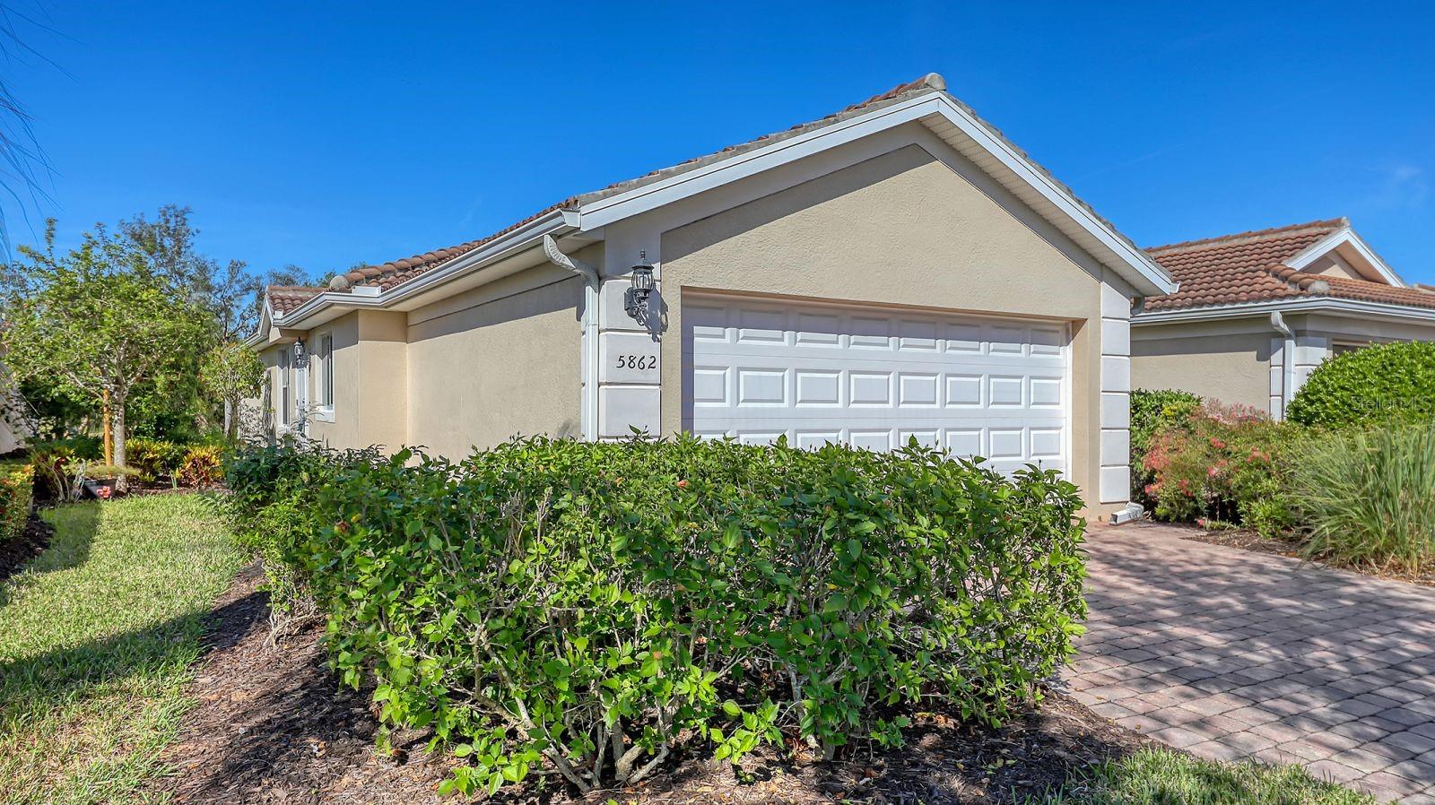 Details for 5862 Guarino Drive, SARASOTA, FL 34238